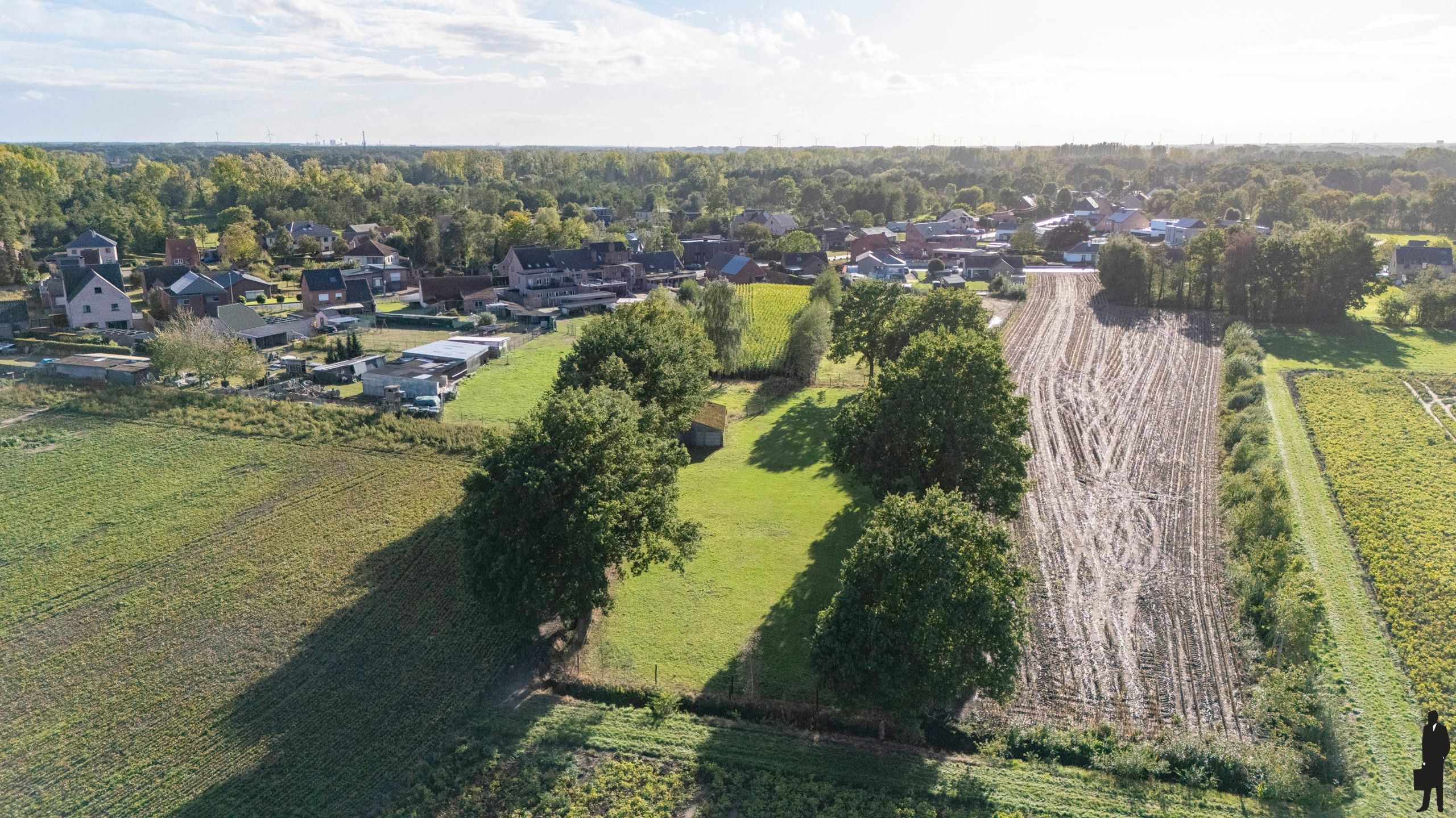 Uniek gelegen woning met 3 à 4 slpk op 783m² nabij weilanden foto 22