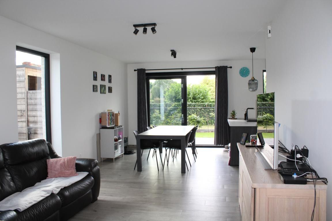 Nieuwbouwwoning foto 11