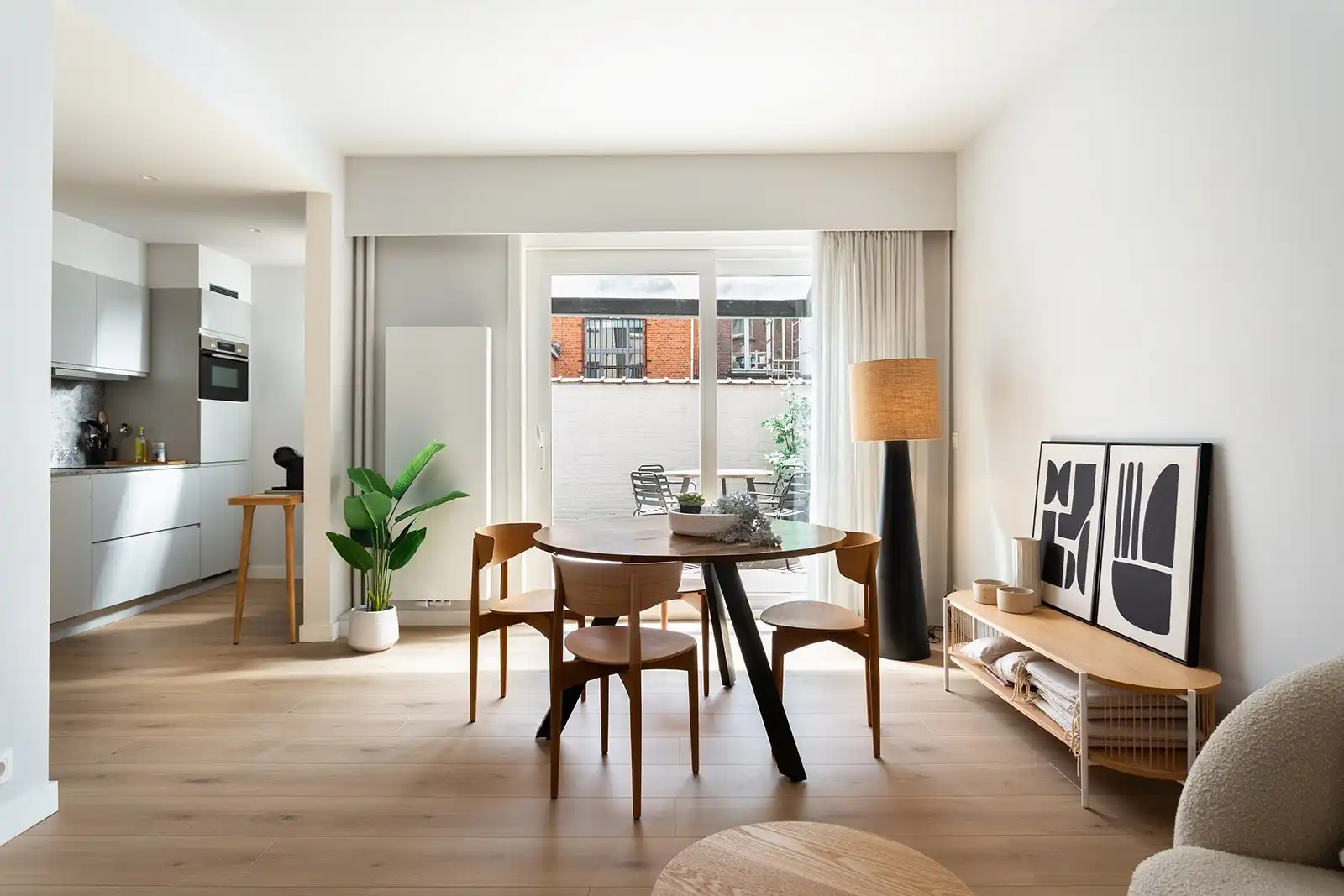 Gemeubeld appartement met terras in het hartje van Antwerpen foto 25