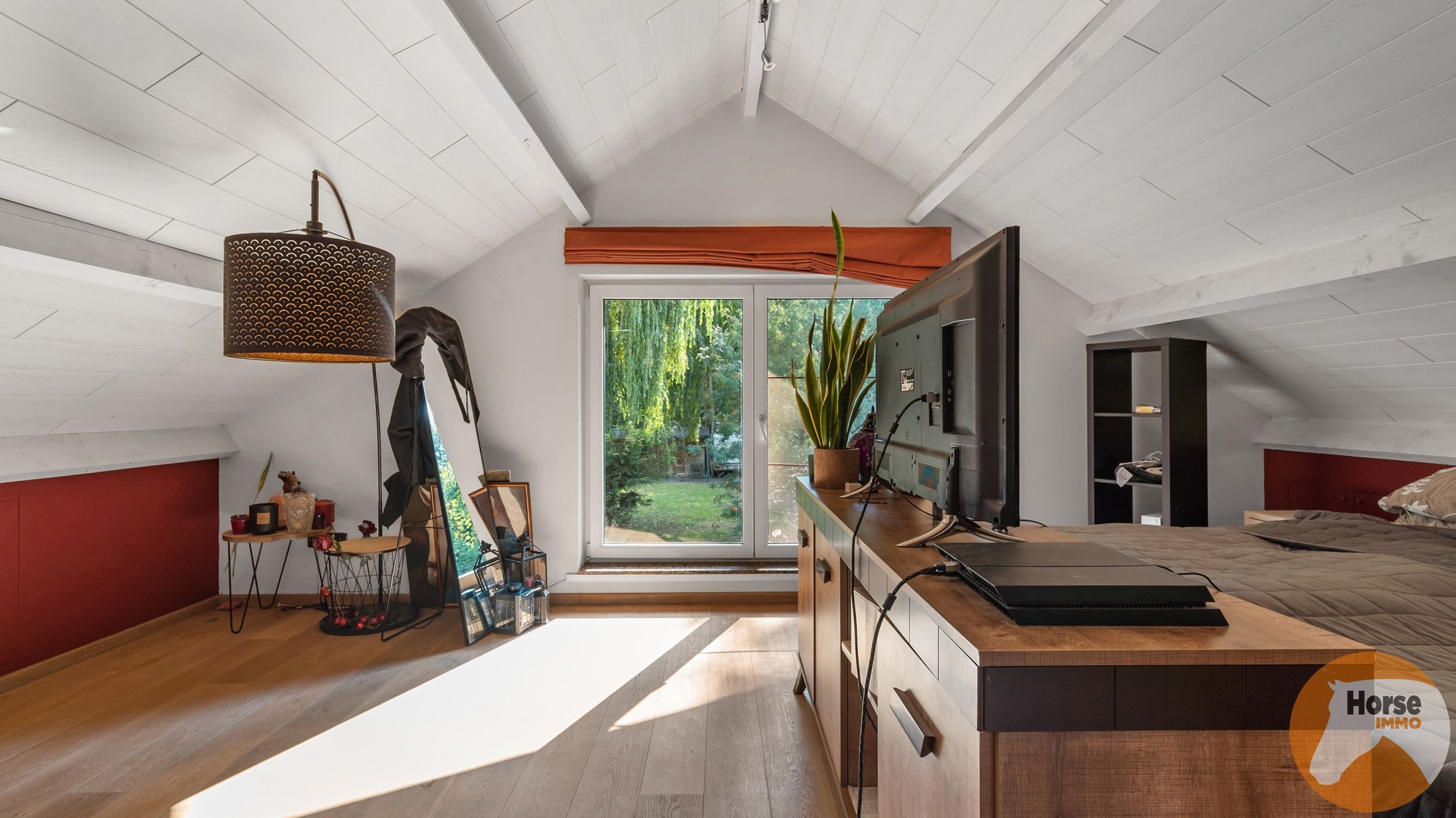 ZELZATE - Landhuis met bijgebouw, zwembad en paardenstallen foto 19