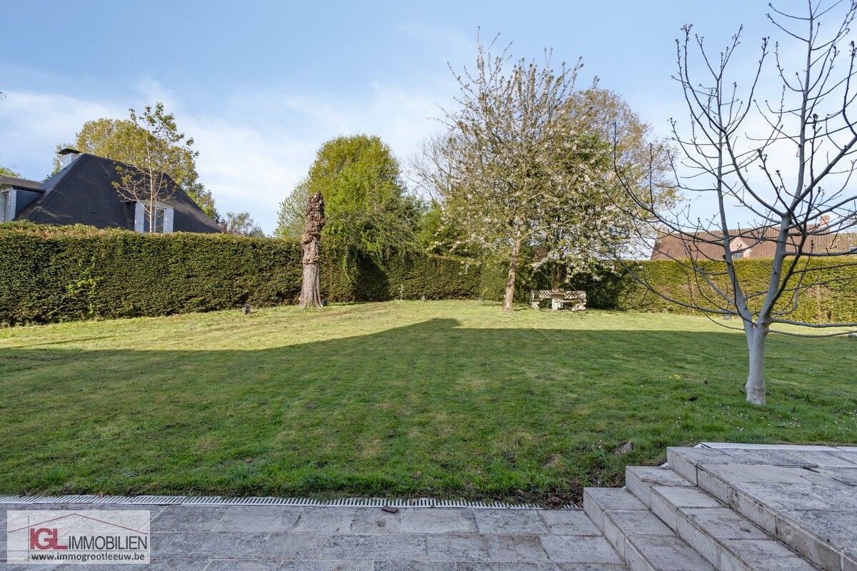 Uitzonderlijk landhuis te Vlieringenpark te koop foto 37