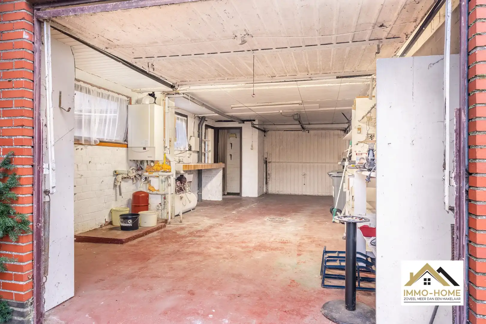 Vrijstaande woning op een ruime grond op topligging te Beervelde!  foto 25