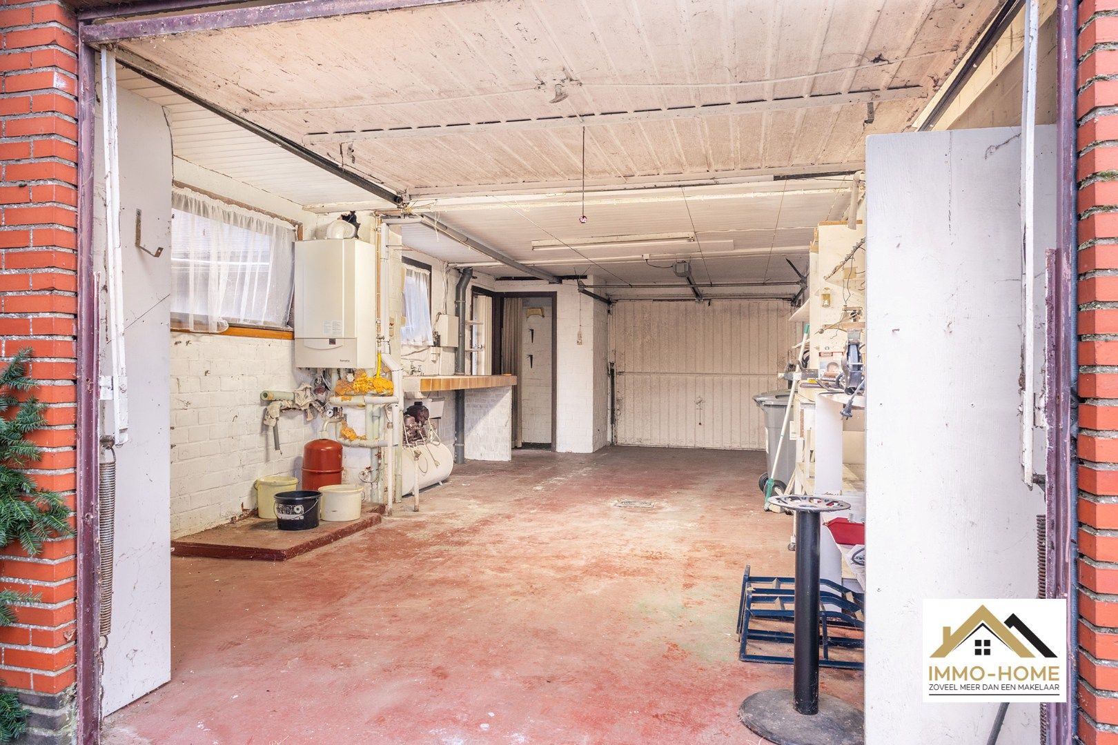 Vrijstaande woning op een ruime grond op topligging te Beervelde!  foto 25