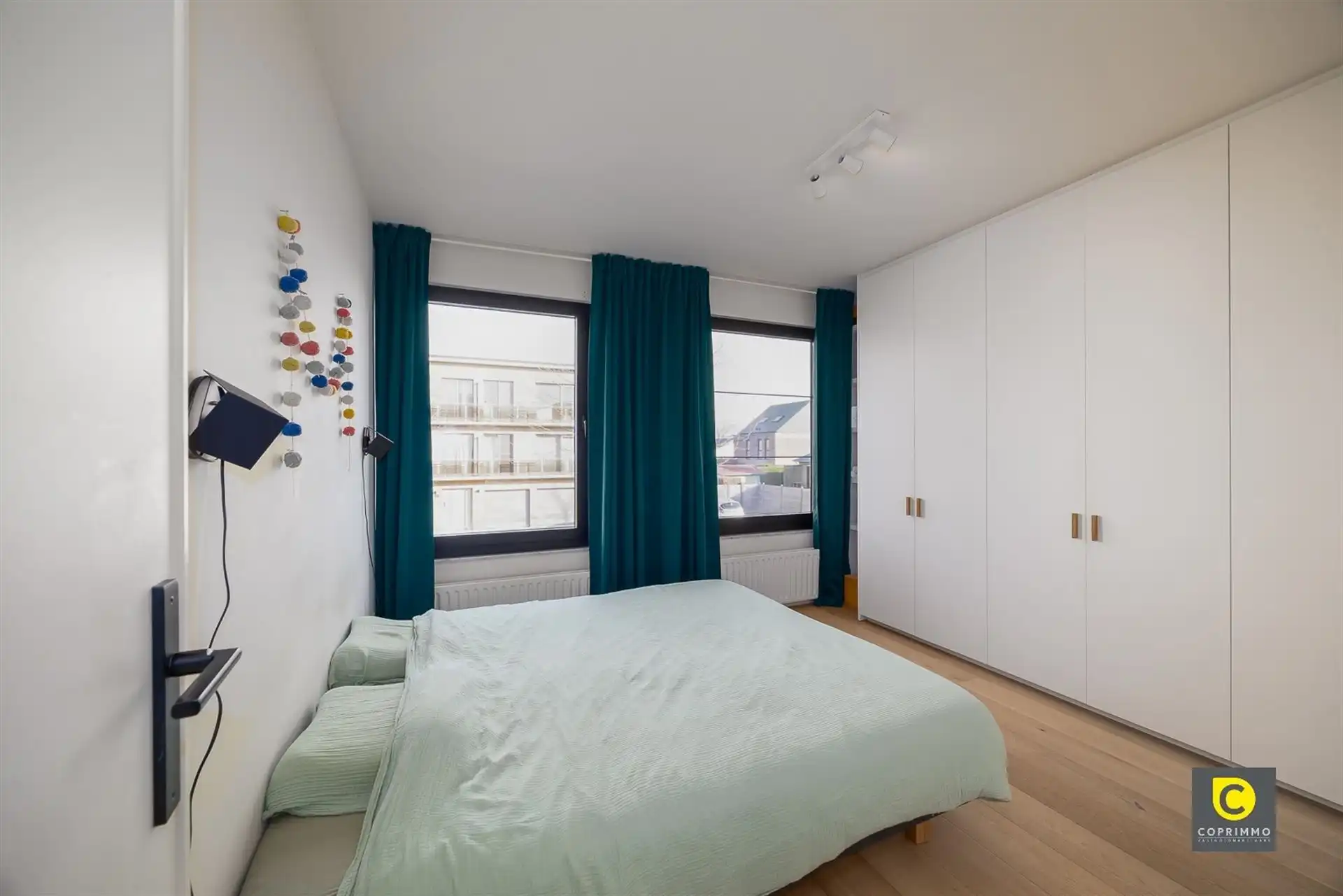 app: 4 slk, P en Z-W tuin foto 8