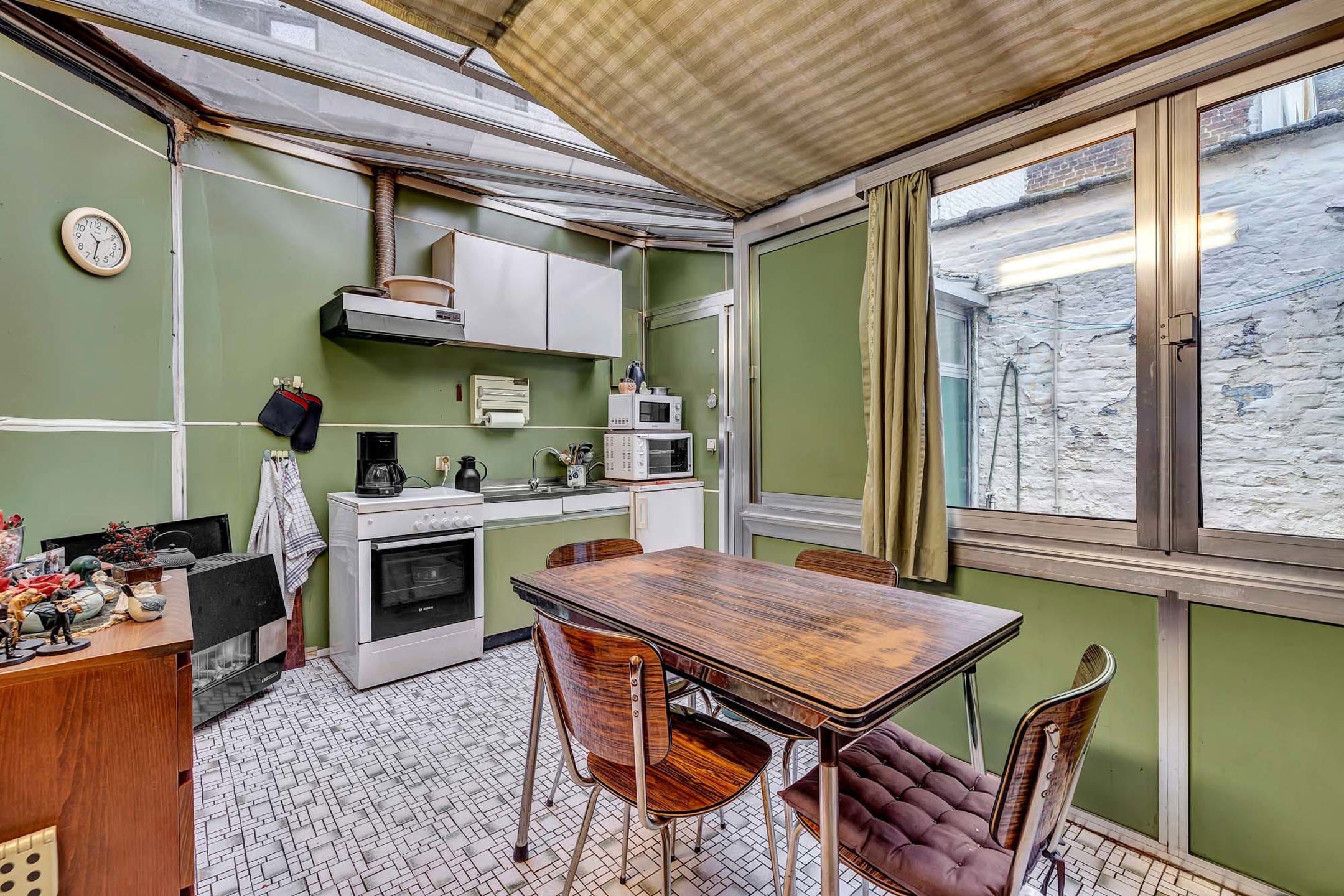 Vlot bereikbare rijwoning met (mogelijk) 4 slaapkamers foto 8