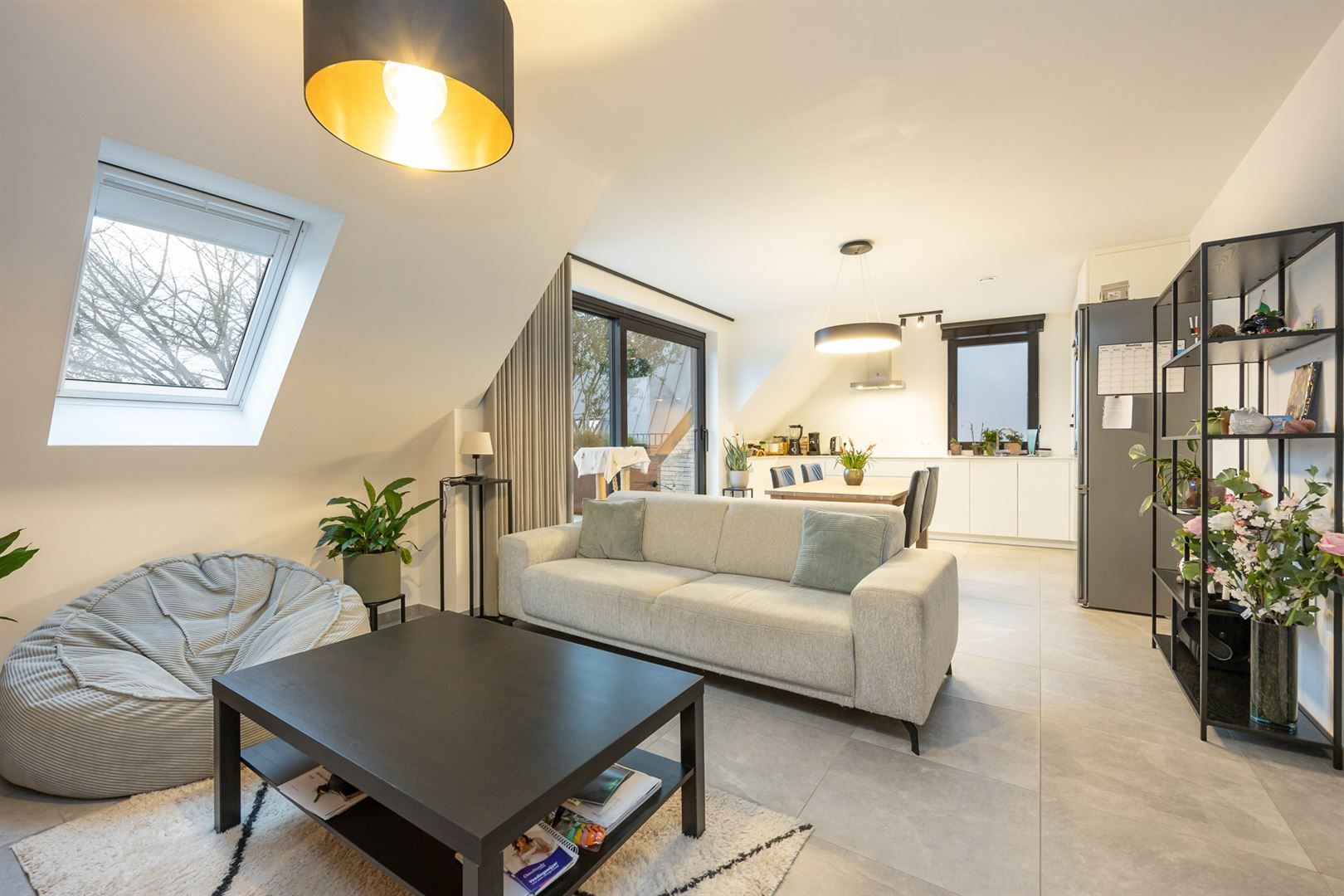 Luxe dakappartement met ruim zuidwest terras.  foto 4