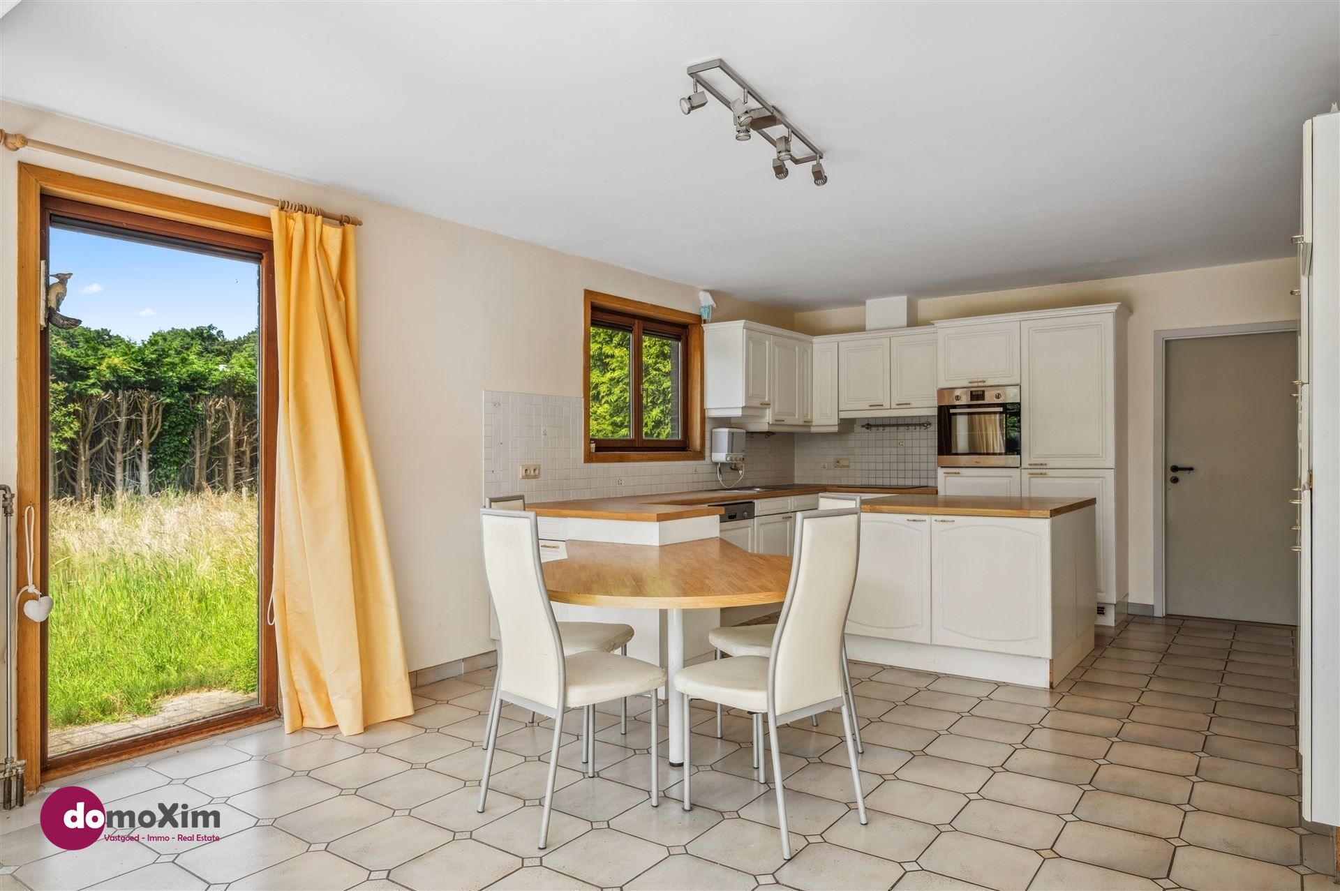 Op te frissen villa met 341 m2 bewoonbare oppervlakte ! foto 13