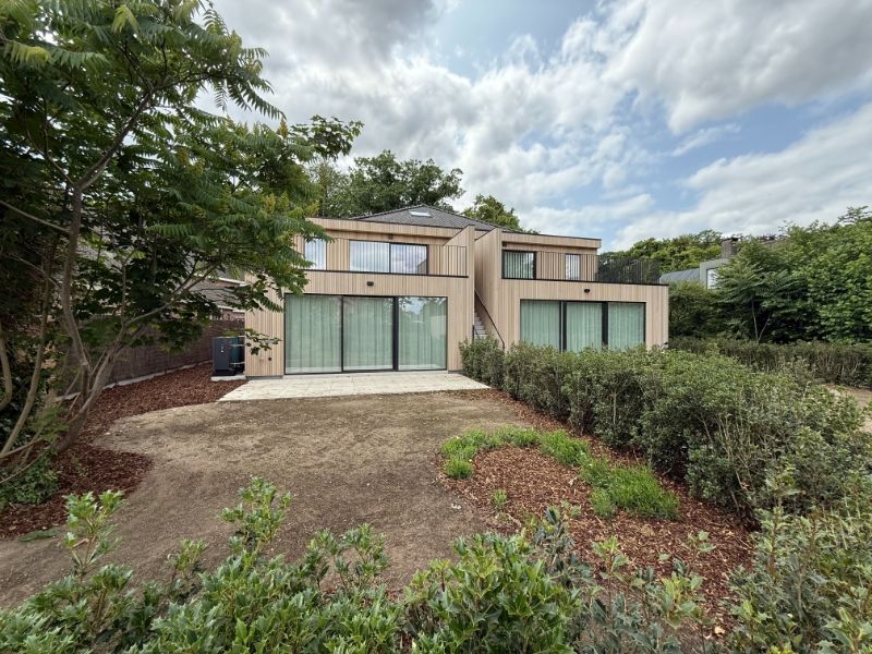 Exclusieve en instapklare luxeappartementen in Mariakerke – energiezuinig en ruim wonen in een groene omgeving foto {{pictureIndex}}