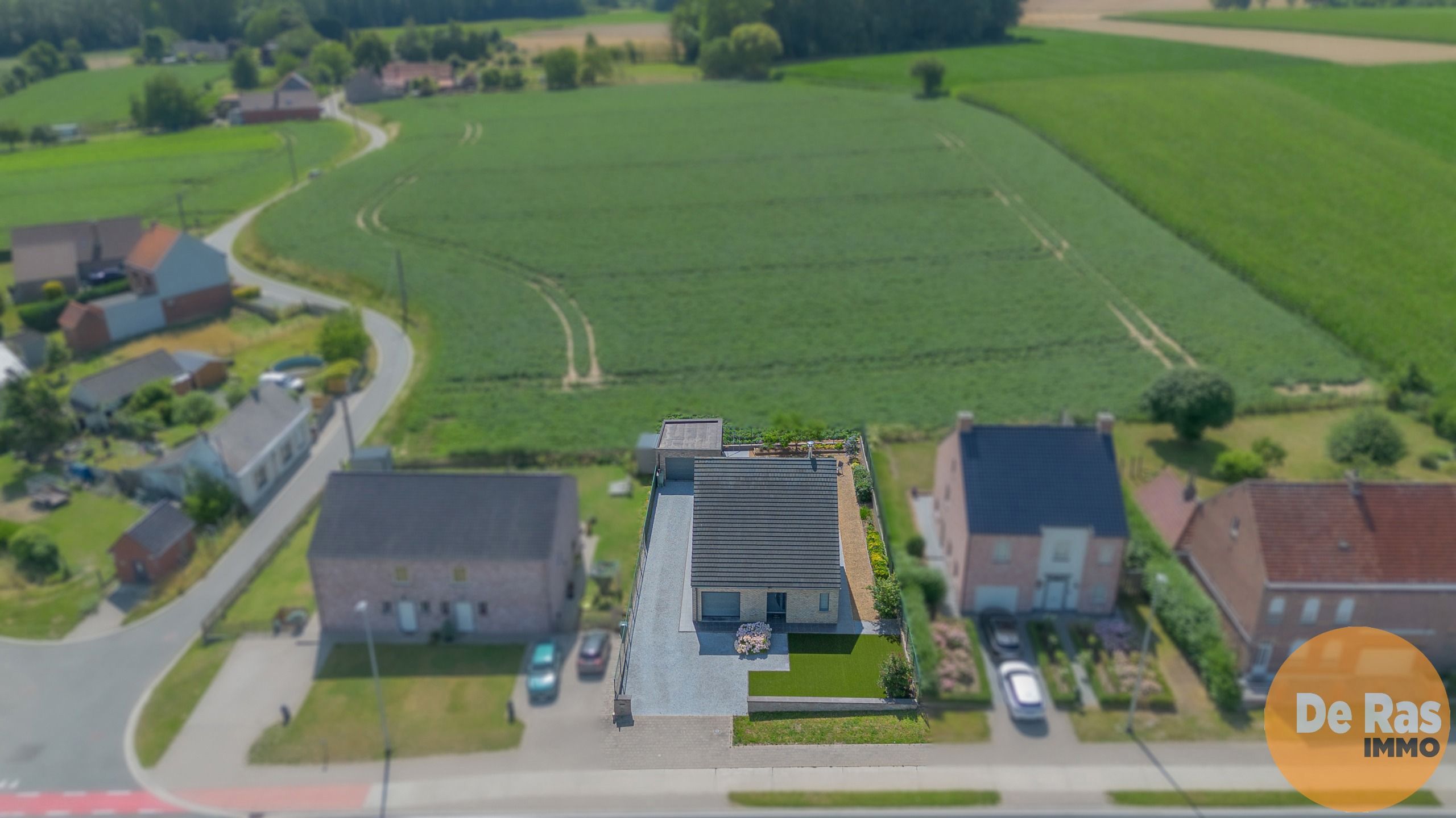 ZWALM -Recente OB met 3slp, 2 garages en tuin met open zicht foto 2