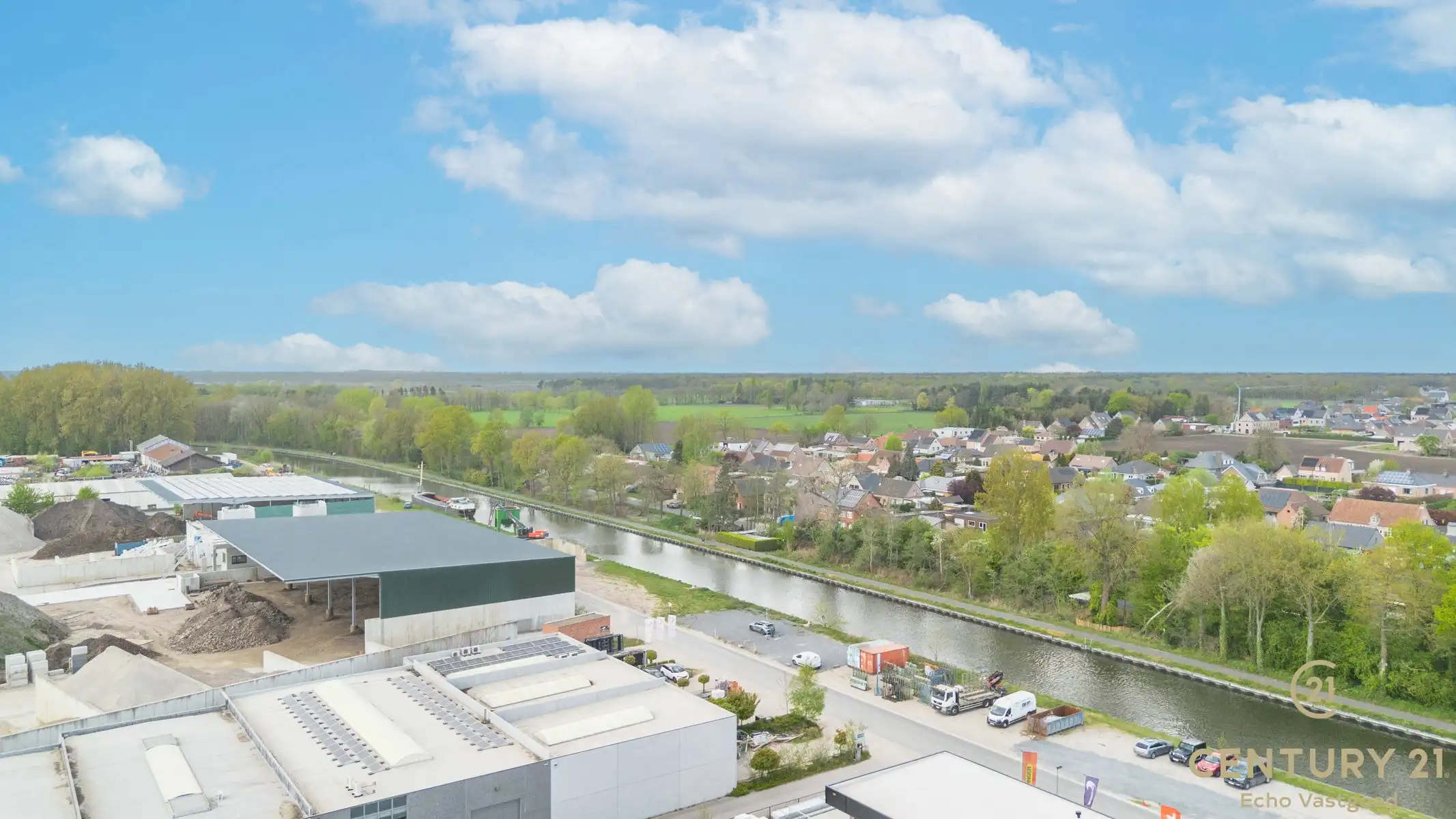 Kwalitatieve, recente KMO-unit op topligging!  foto 15