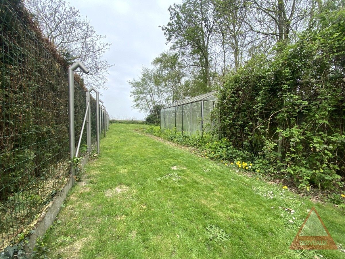 Hooglede – Open woning met loods, dubbele garage en lift op centrale ligging foto 26