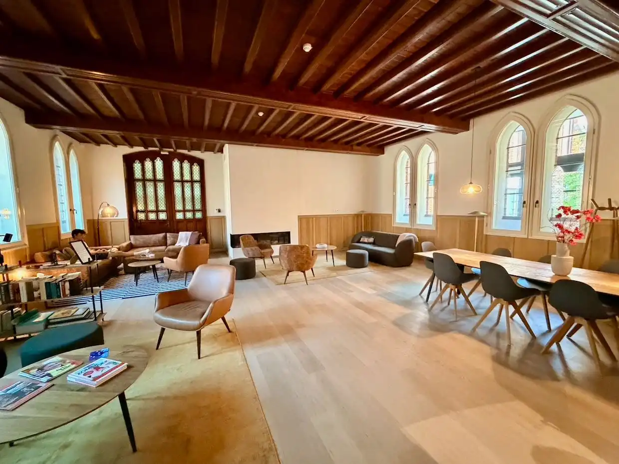 Exclusief duplex-appartement in een unieke parkresidentie met wellness foto 23
