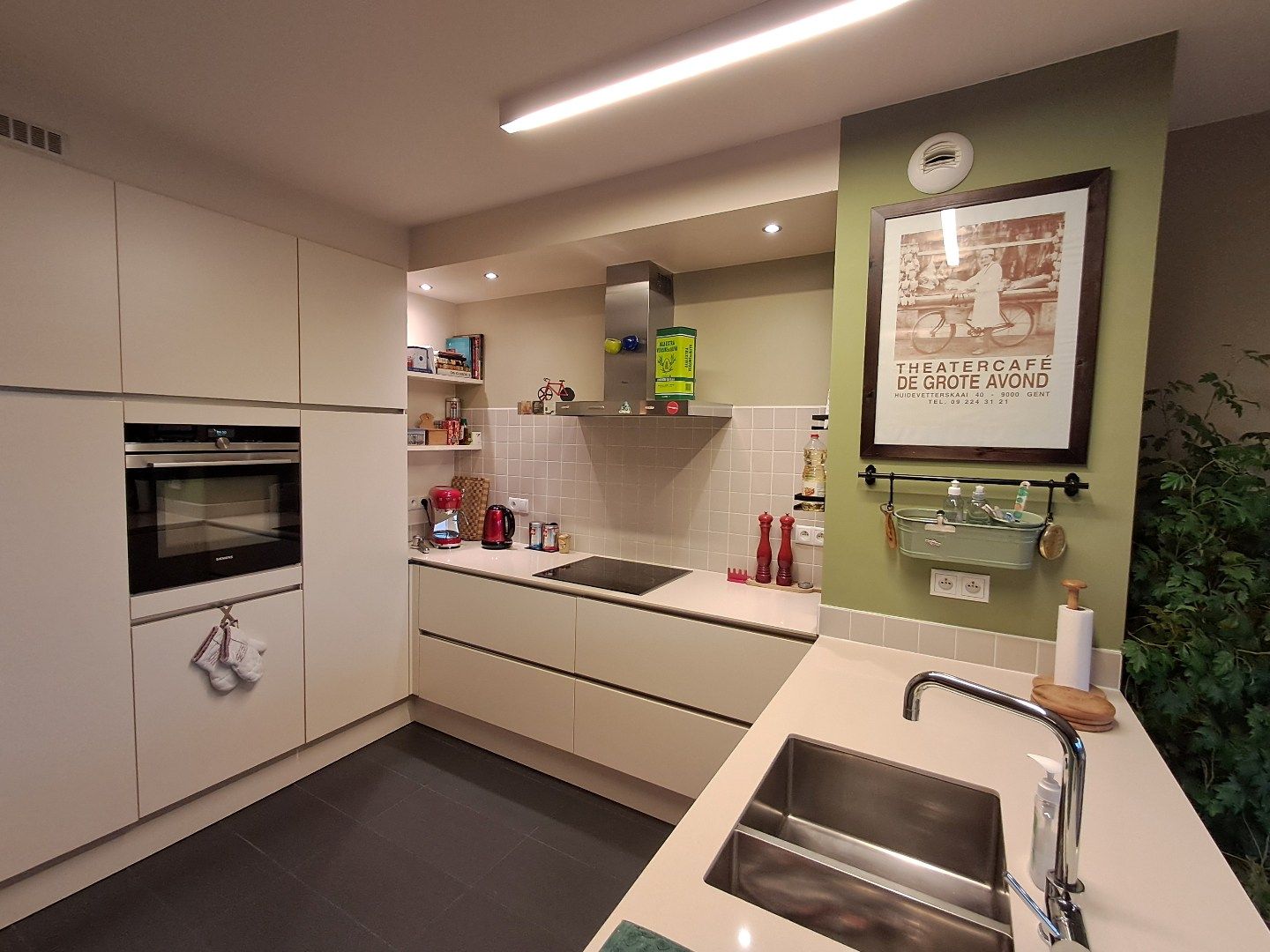 Perfect instapklaar appartement op een mooie en rustige ligging! foto 5