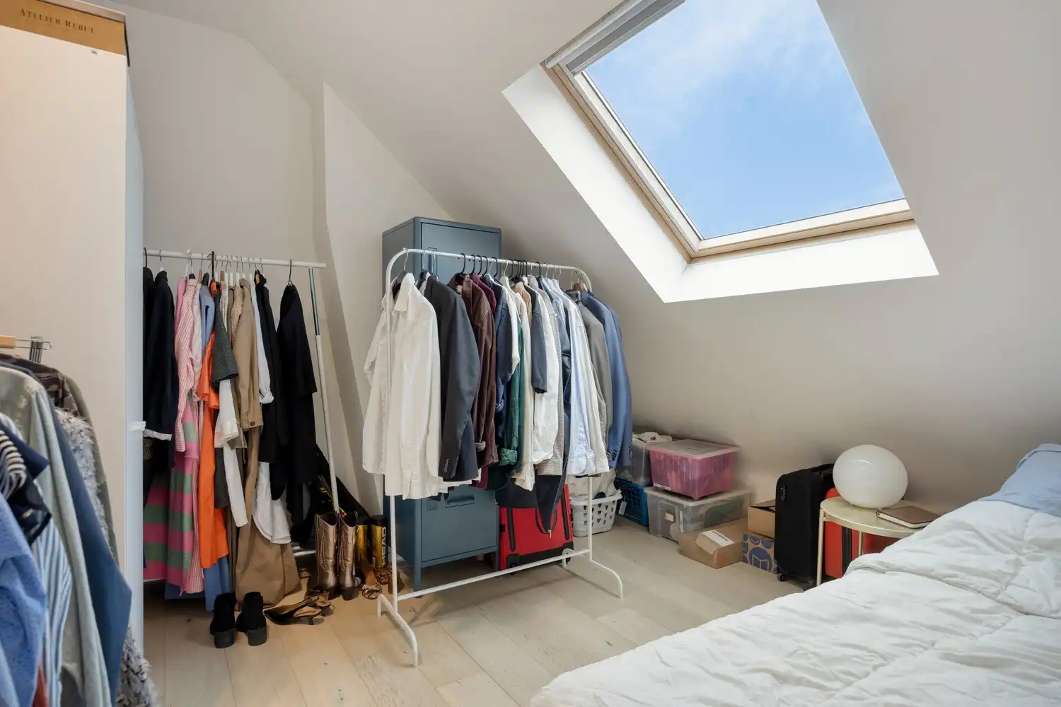 Karaktervolle en gerenoveerde stadswoning met drie ruime slaapkamers en stadstuin foto 15