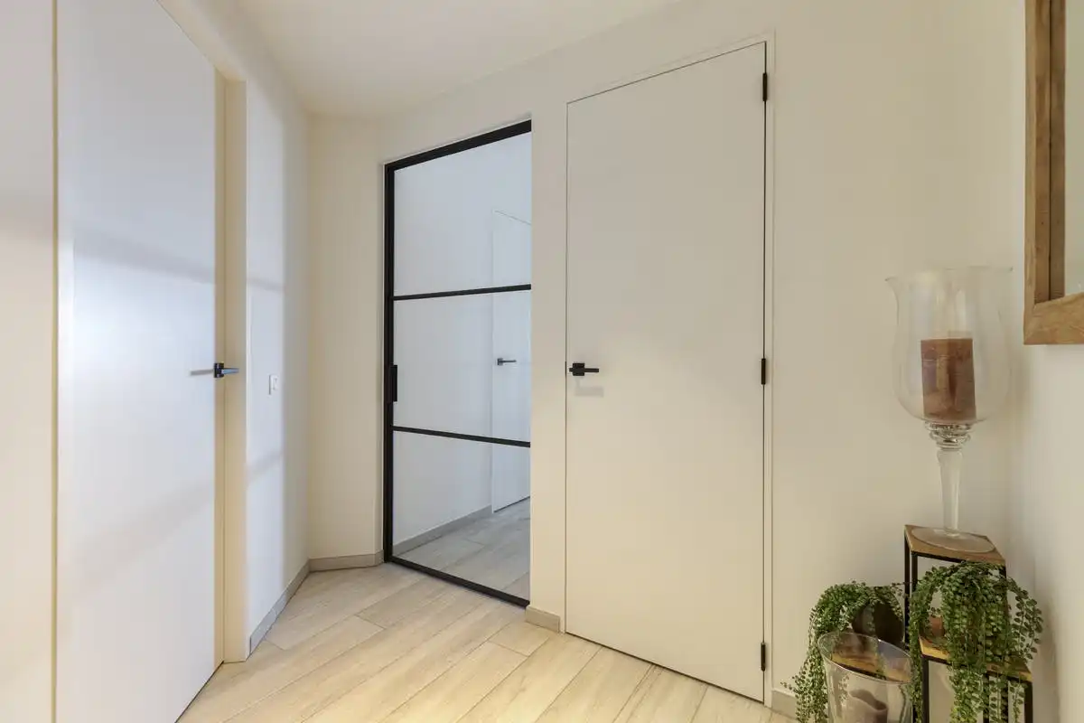 Ruim appartement met terras en zicht op jachthaven te koop foto 11