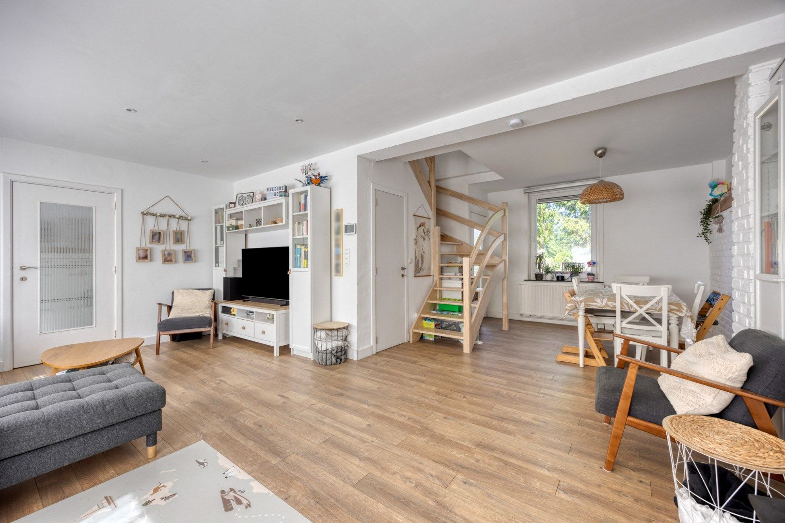 Gerenoveerde woning 3/4 kamers + garage 1652 ALSEMBERG (BEERSEL) foto 4