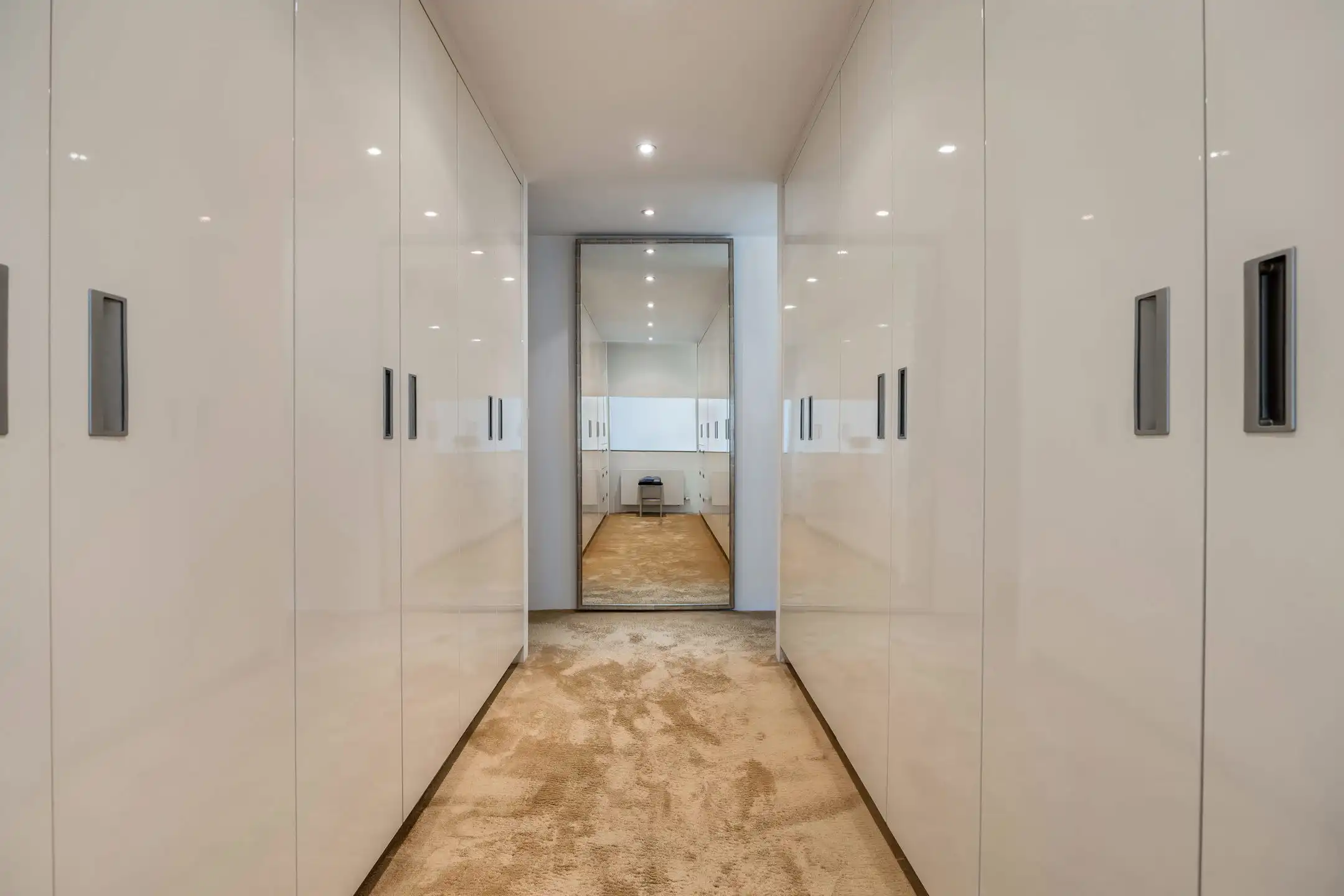 Hoogstaande villa met binnenzwembad te Lanaken foto 19