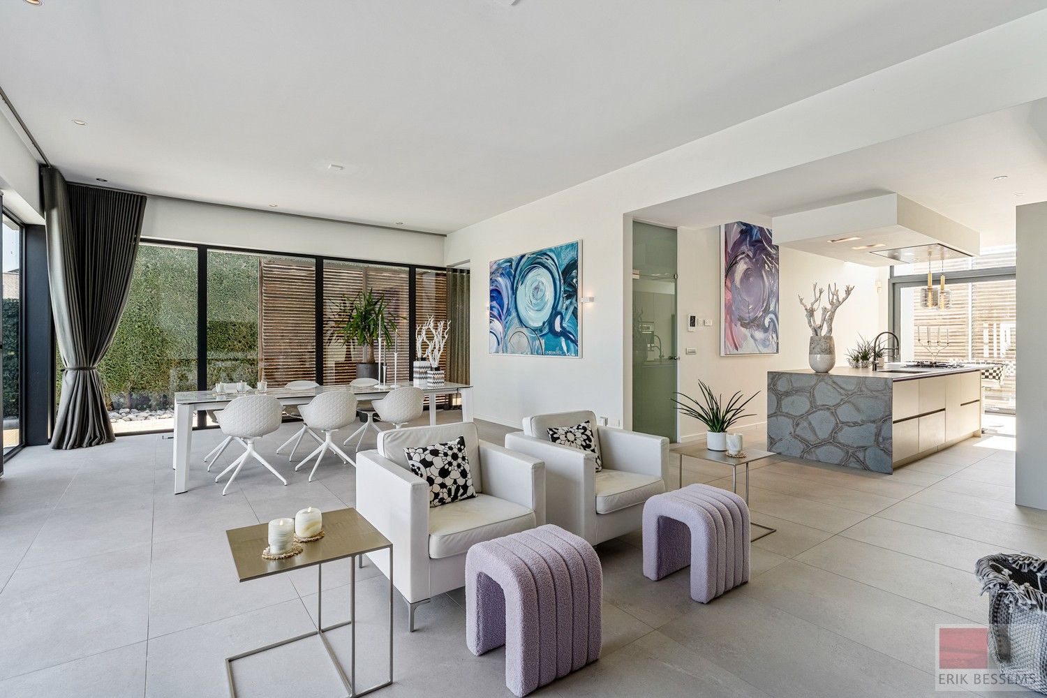 Moderne villa, gelegen op een perceel van 1.126 m², biedt 360 m² hoogwaardige woonoppervlakte foto 7