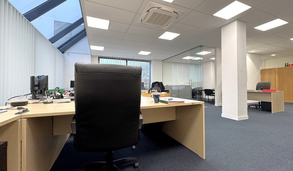 Instapklare kantoren te huur in Kontich foto 12