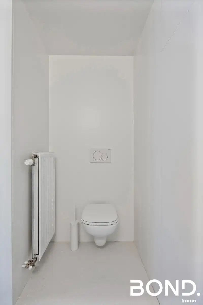Studio met loftgevoel en parking aan de Vaartkom in Hungaria foto 12