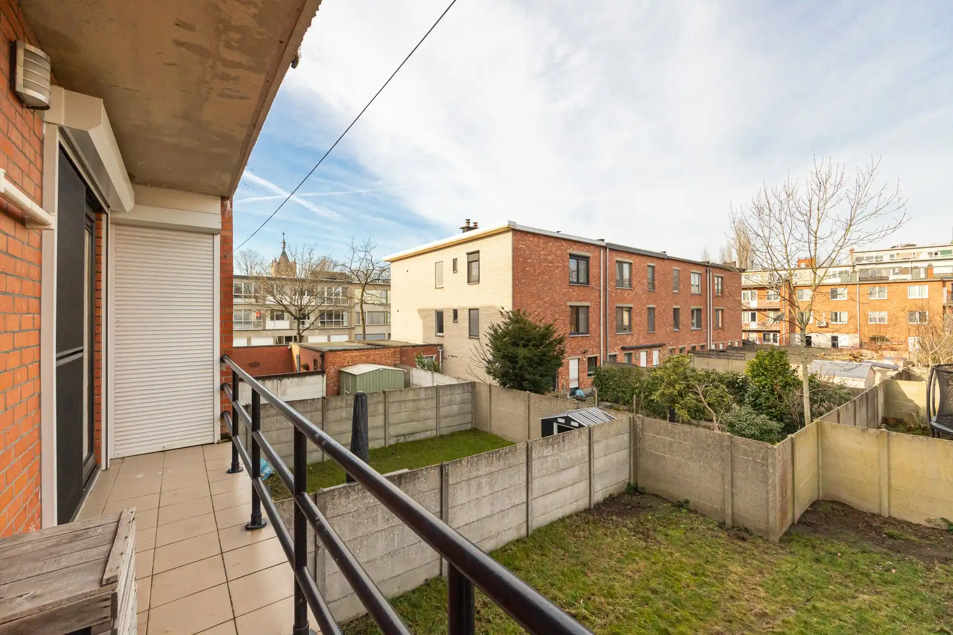 Verzorgd appartement met 2 SLKPS in rustige buurt foto 32