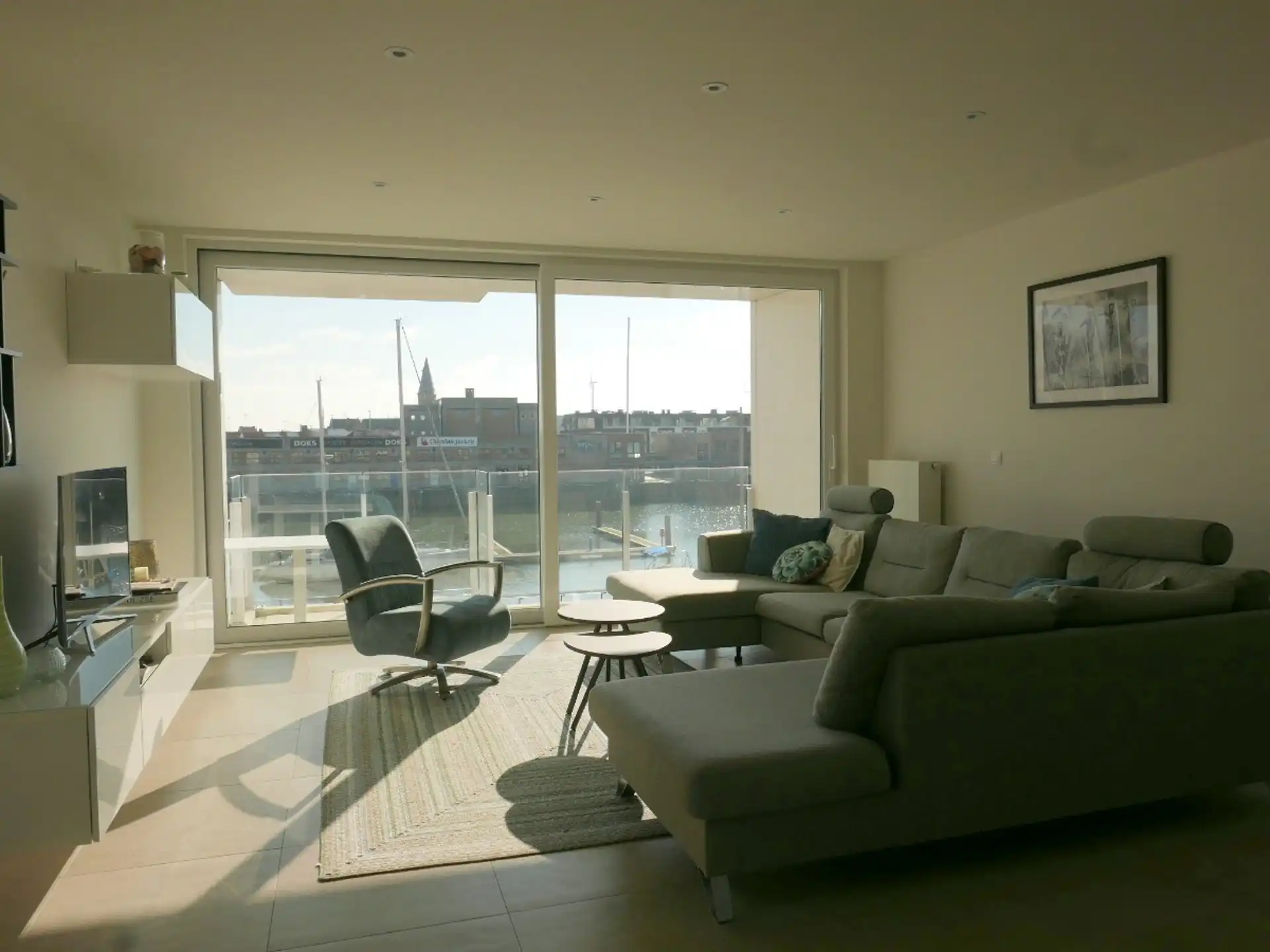 Prachtig nieuw 2-slpkapp met zicht op de Jachthaven foto 2