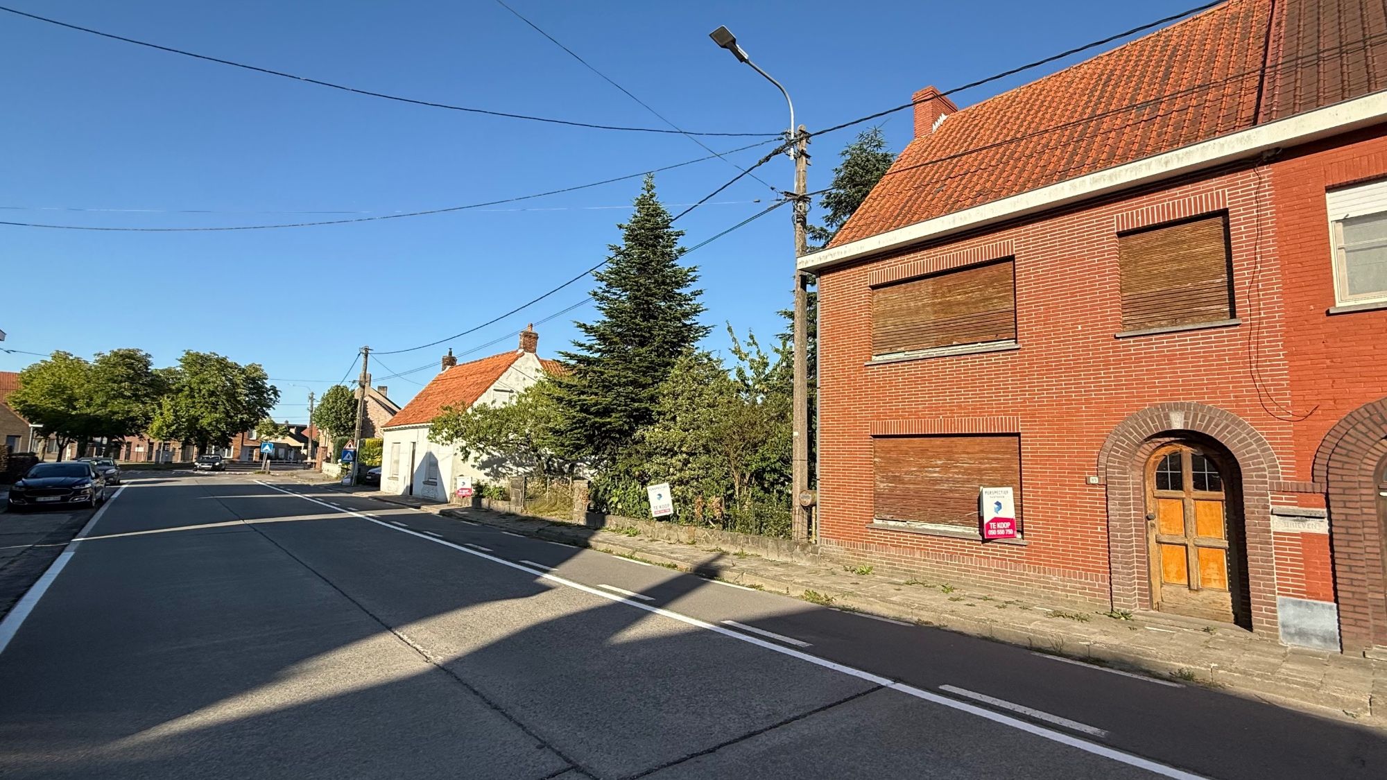 GOED GELEGEN WONING met LANDELIJK UITZICHT op 1789 M² foto 3