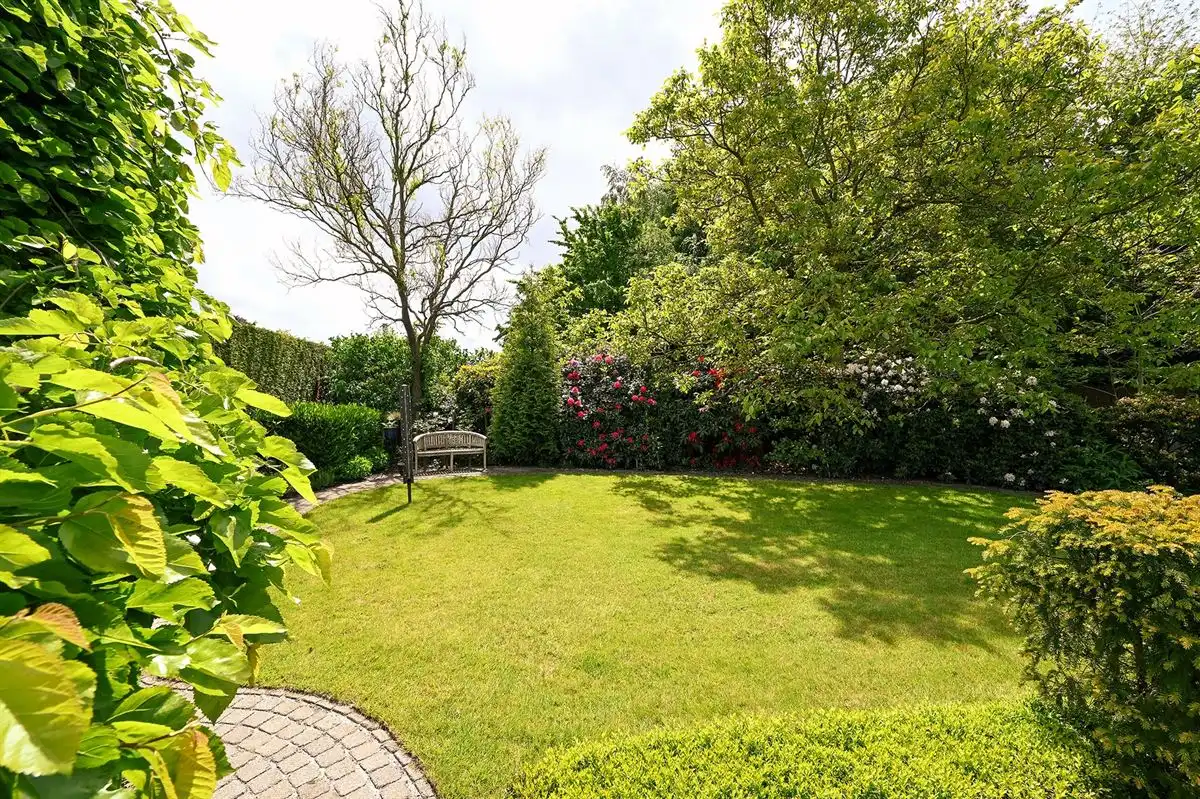 Instapklare villa met zwemvijver foto 30