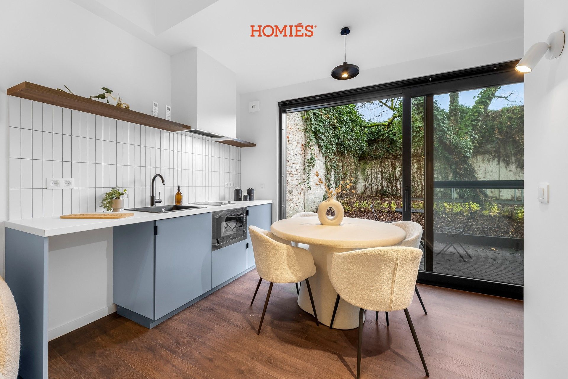 High-end studio (Label A) met privatief terras foto 4