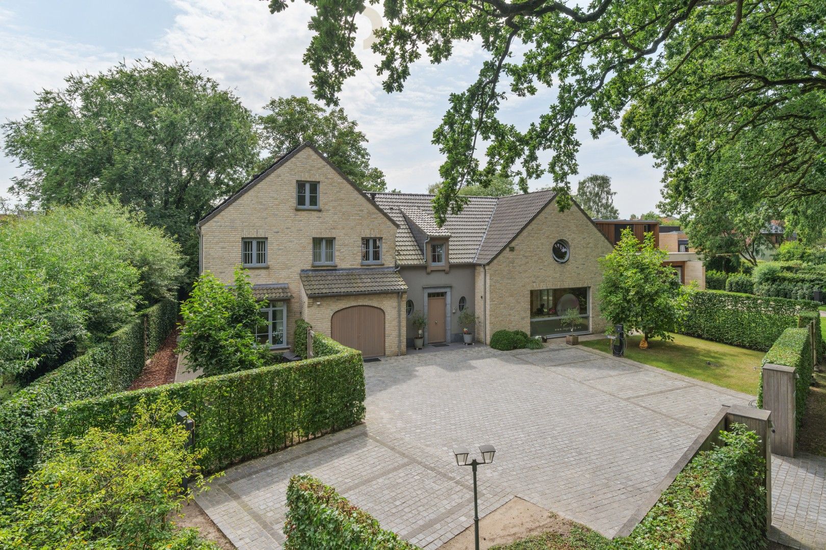 Prachtige woning in een rustige wijk nabij Damme foto 3