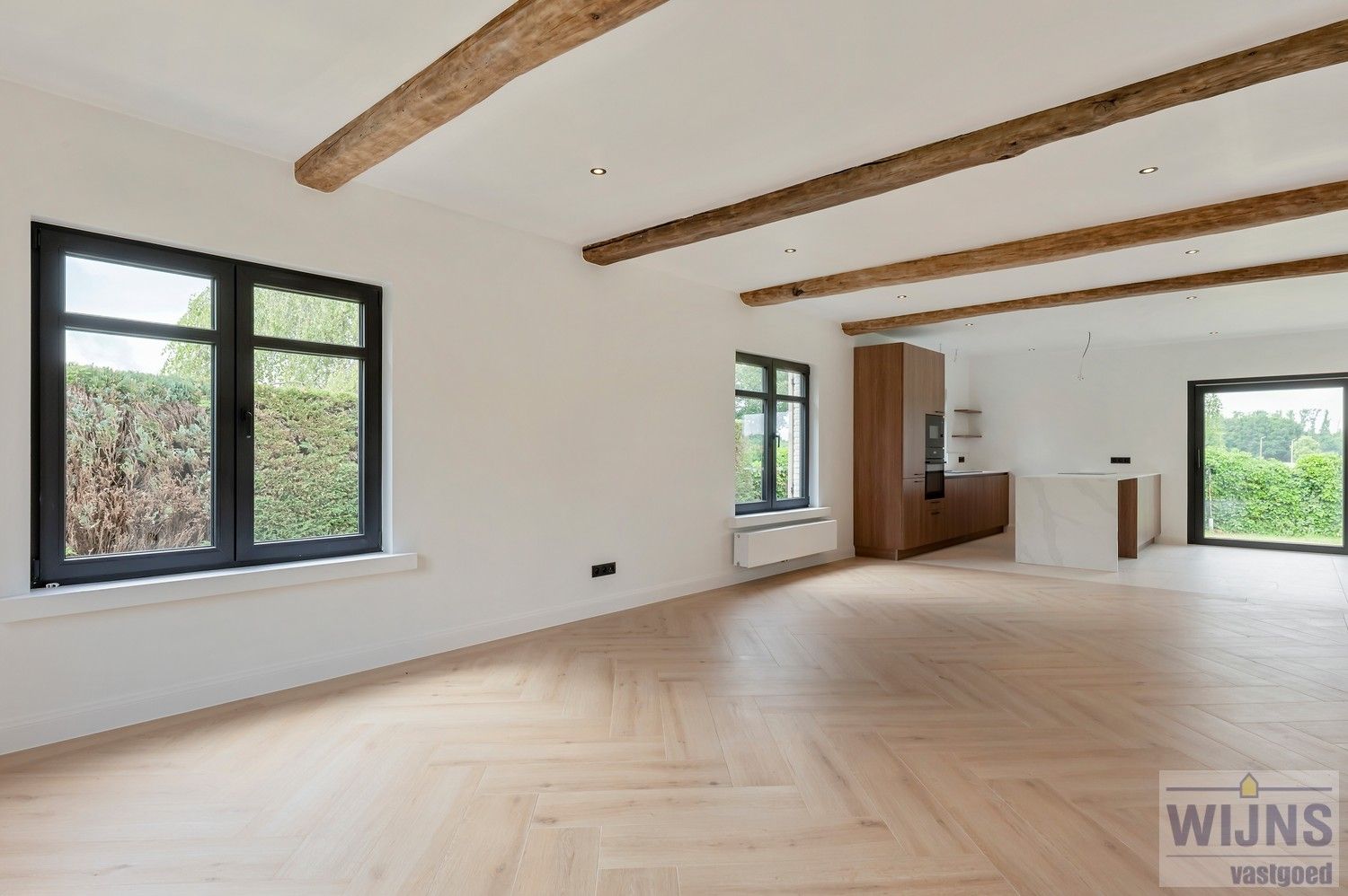 Charmante woning in hoevestijl foto 7