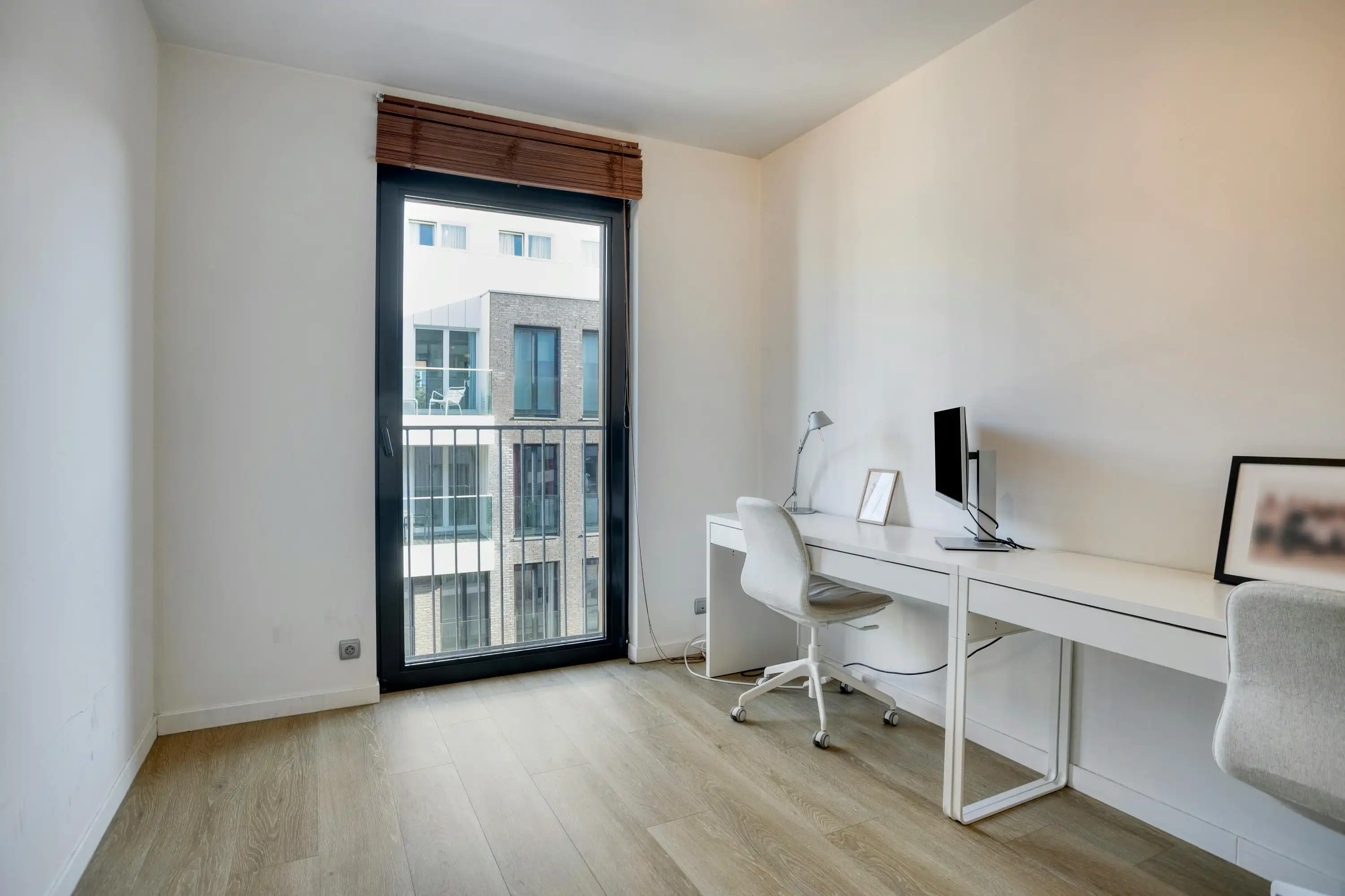 Lichtrijk appartement met terras te koop te Antwerpen Zuid! foto 14