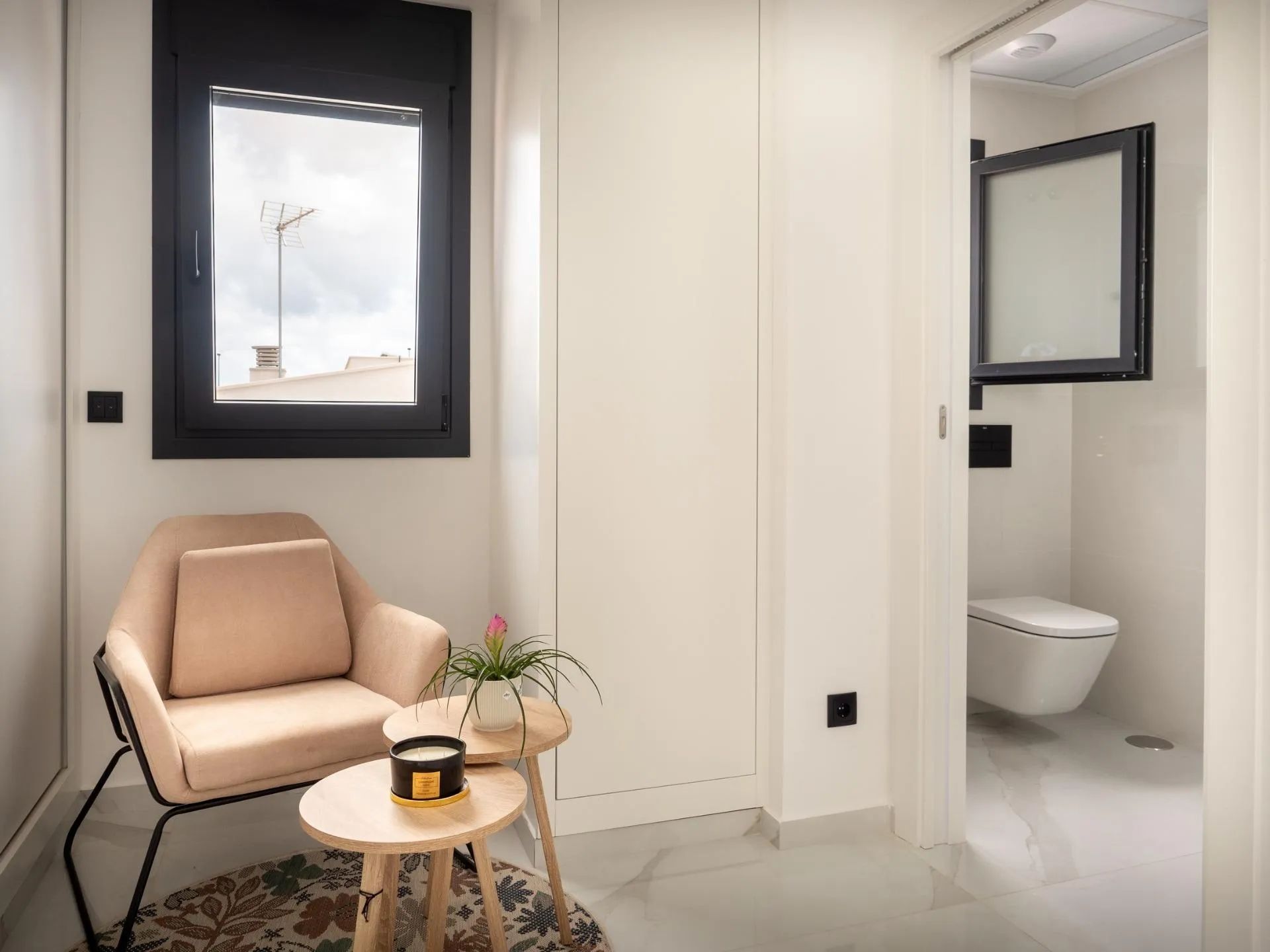 Ultiem genieten: ruime vakantiewoningen dichtbij centrum en strand foto 11