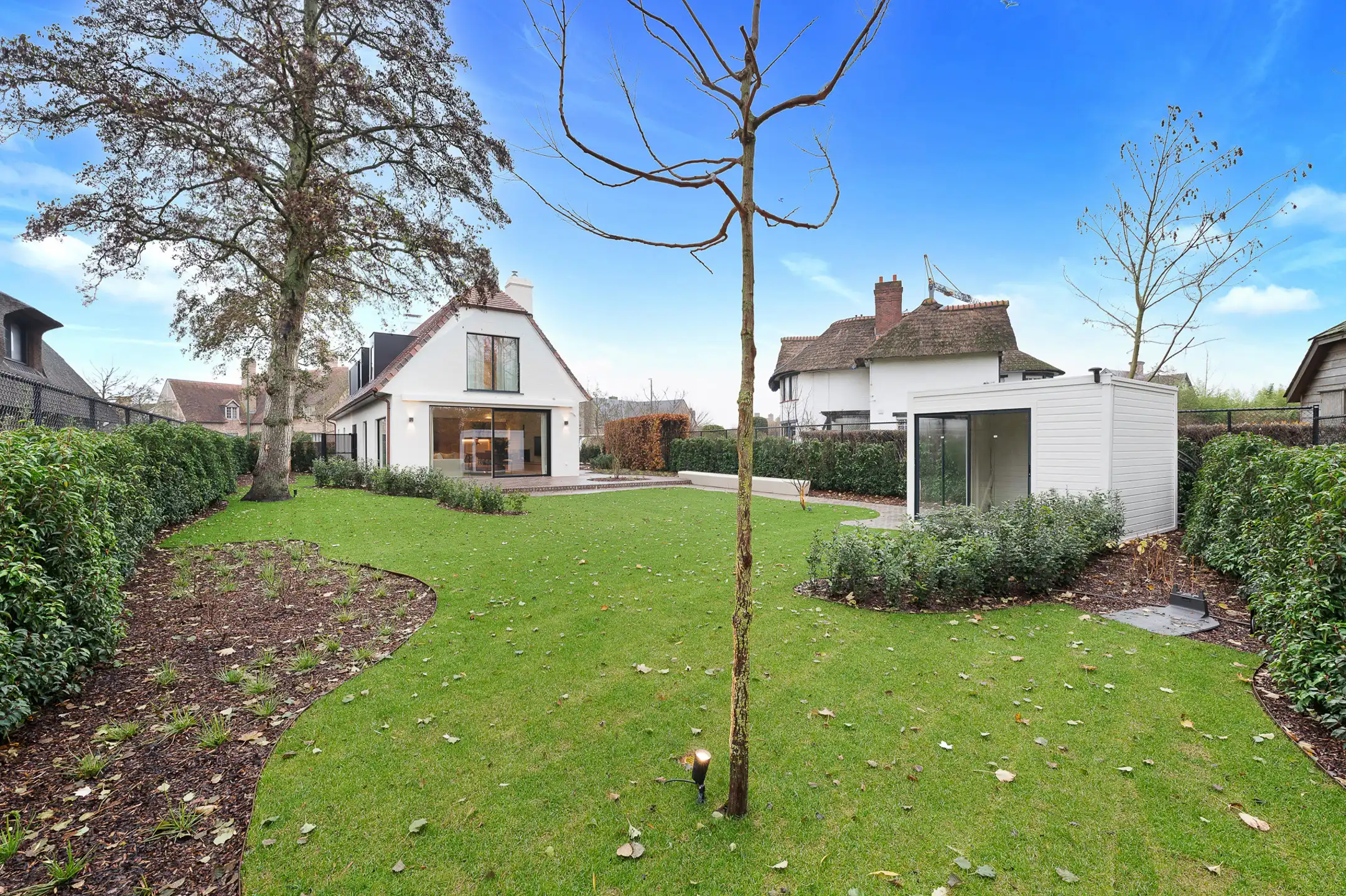 Alleenstaande villa, gelegen in een residentiële omgeving foto 5