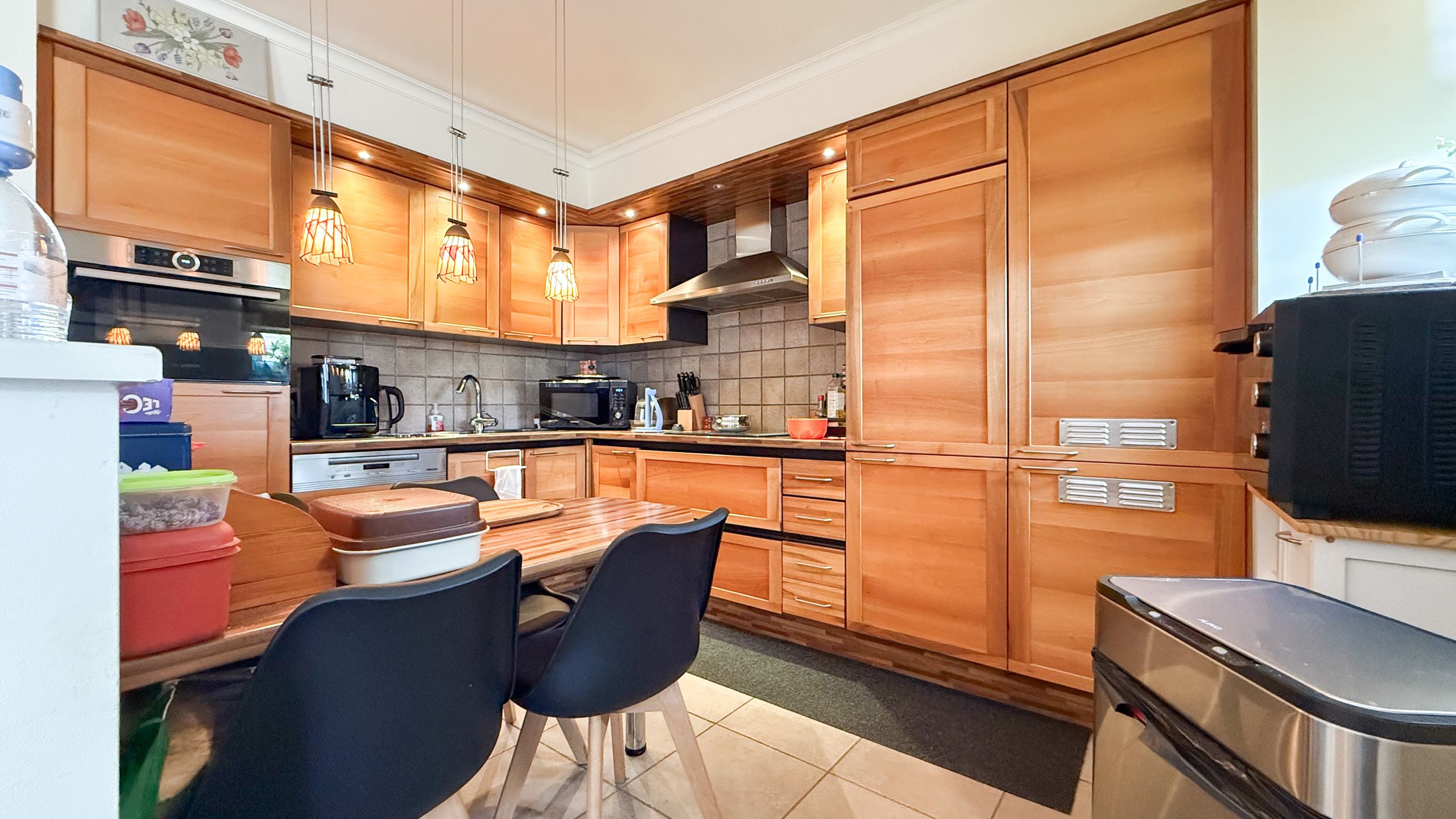 Ruim appartement met groot terras en garage!  foto 9