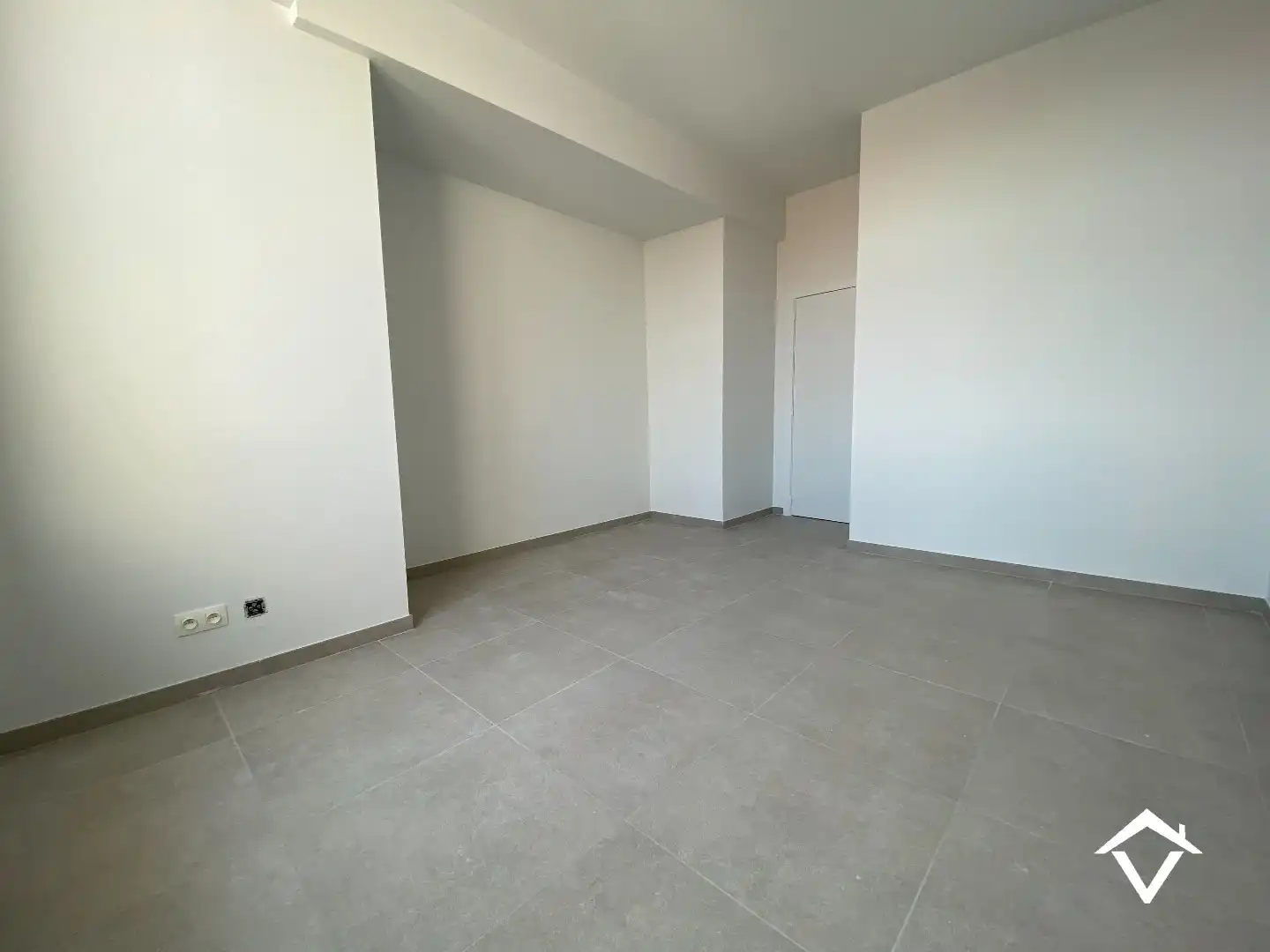 Instapklaar appartement met 2 slaapkamers en terras in centrum Oostende foto 11