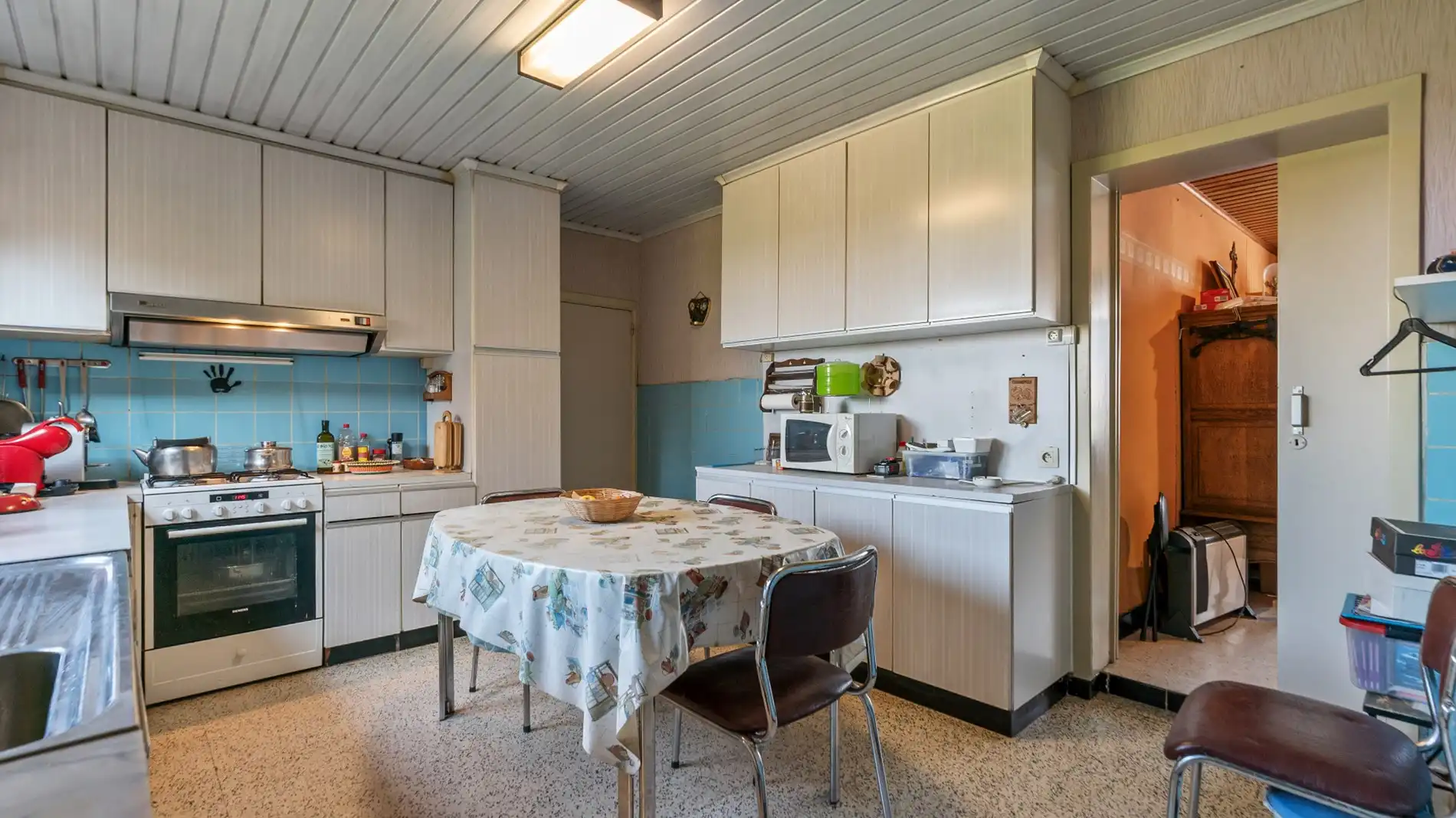 Landelijk gelegen woning met opslagruimte te Torhout foto 19