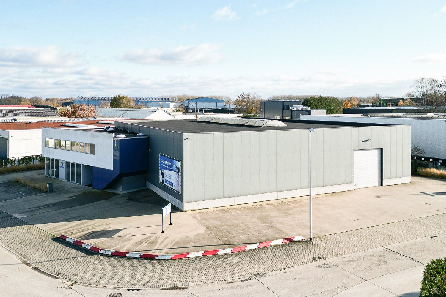 KMO-unit 220m² foto 4