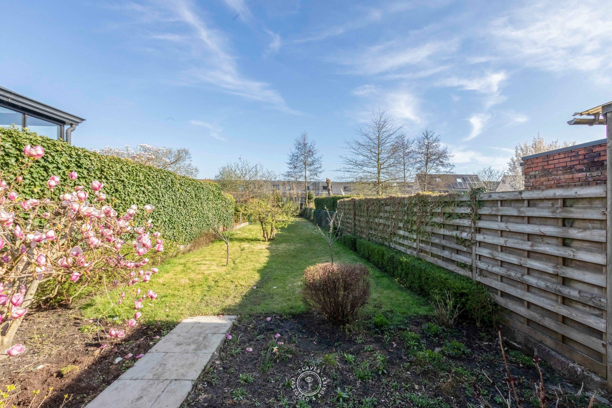 Gezellig wonen met idyllische tuin, vlak bij het centrum foto 4