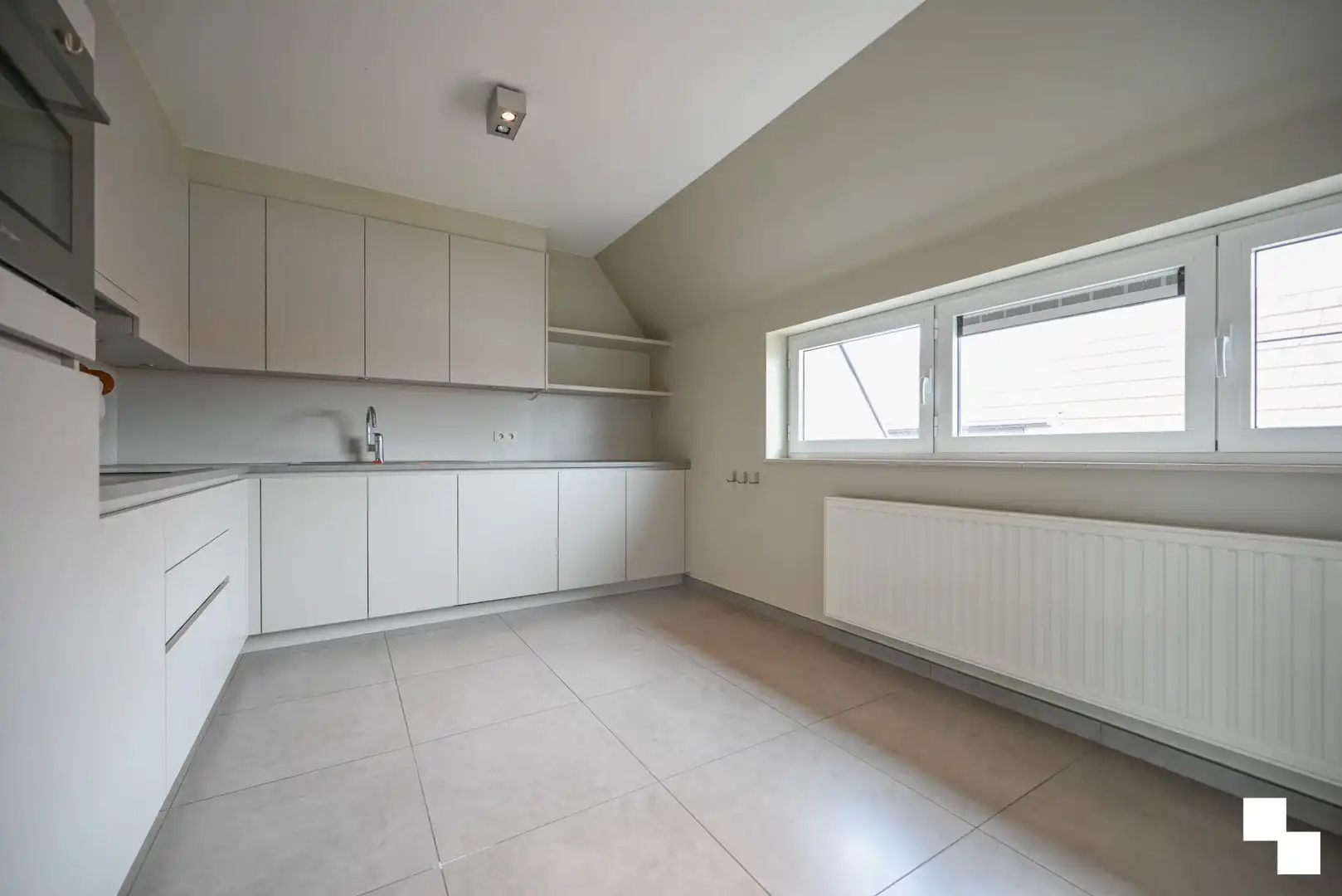 Duplex appartement van ca. 144 m² in het centrum van Kachtem foto 11