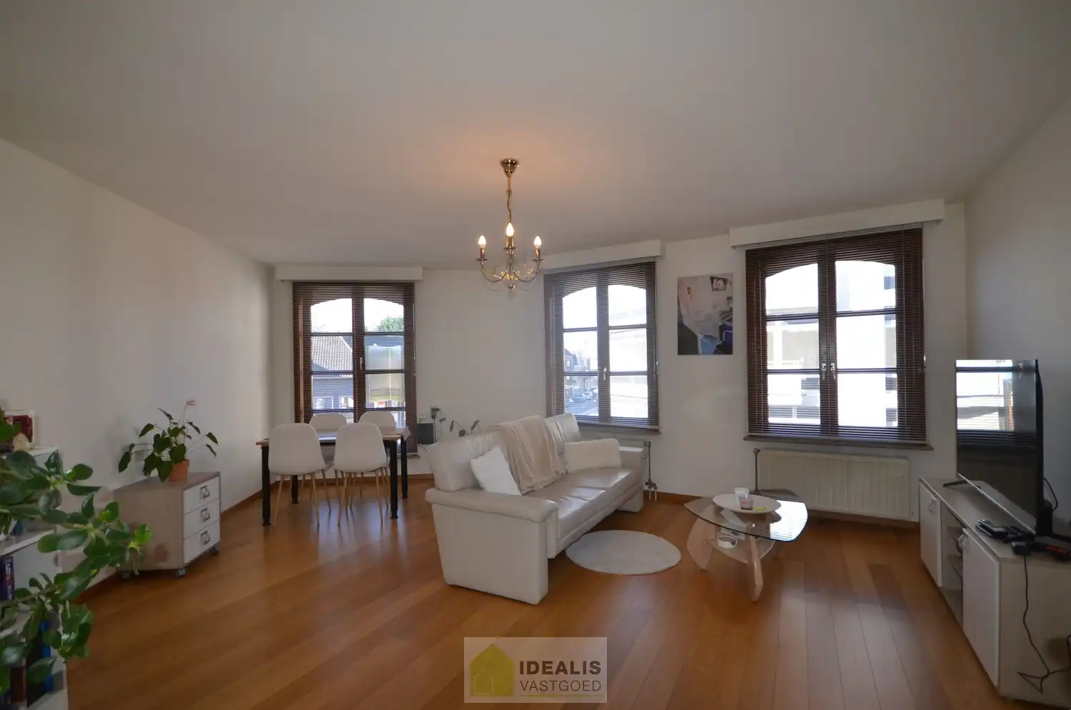 IDEALIS VASTGOED&nbsp; - Aangenaam en instapklaar appartement foto 3