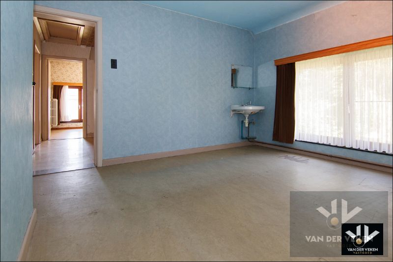 Uniek gelegen woning in rustige straat te Diepenbeek foto 33