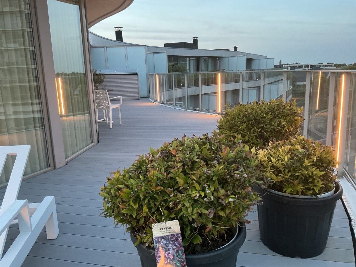 Penthouse met royaal terras en uniek zicht op de duinen foto 3