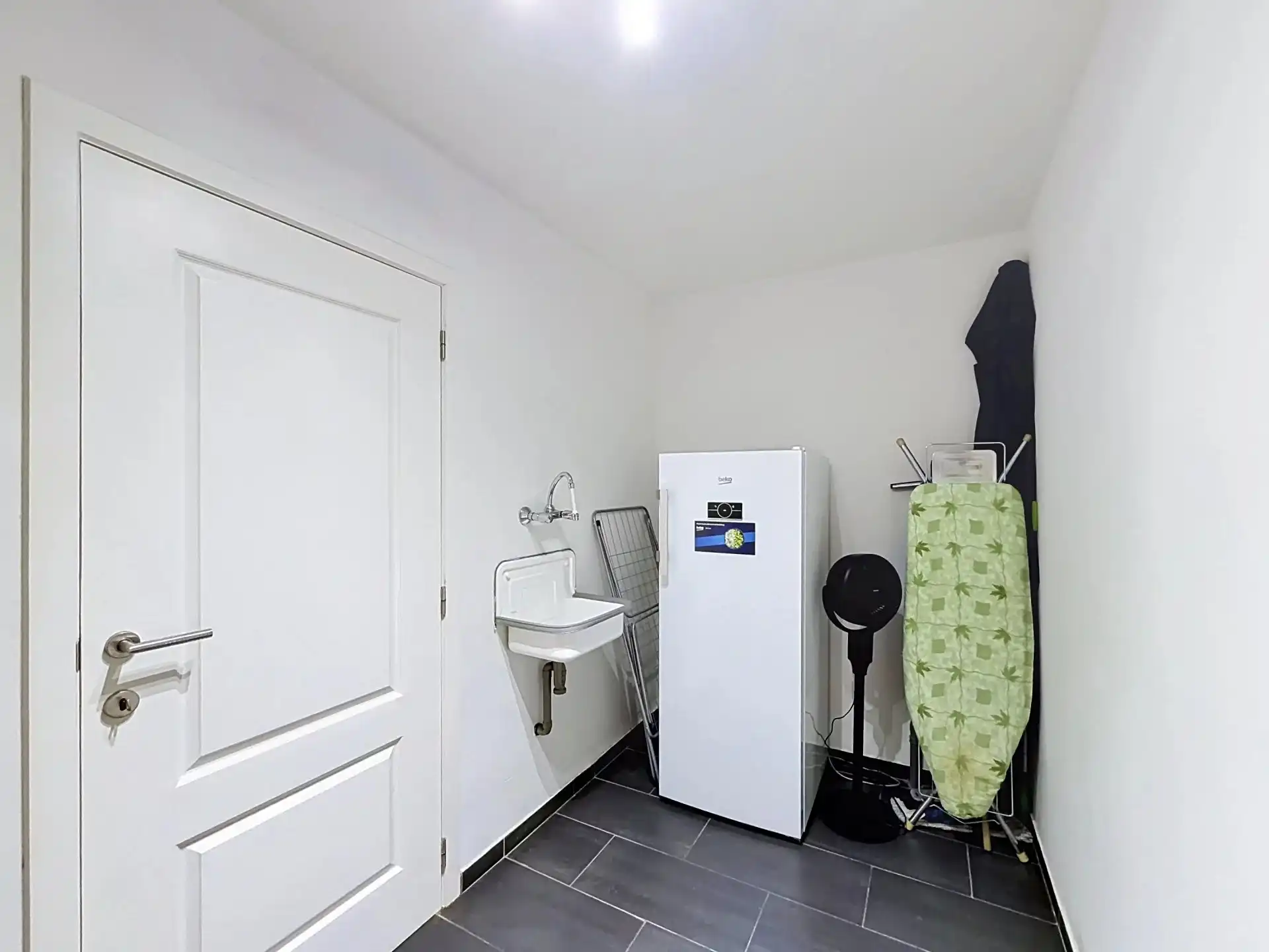 TE HUUR | Ruim gelijkvloers appartement met tuin foto 19