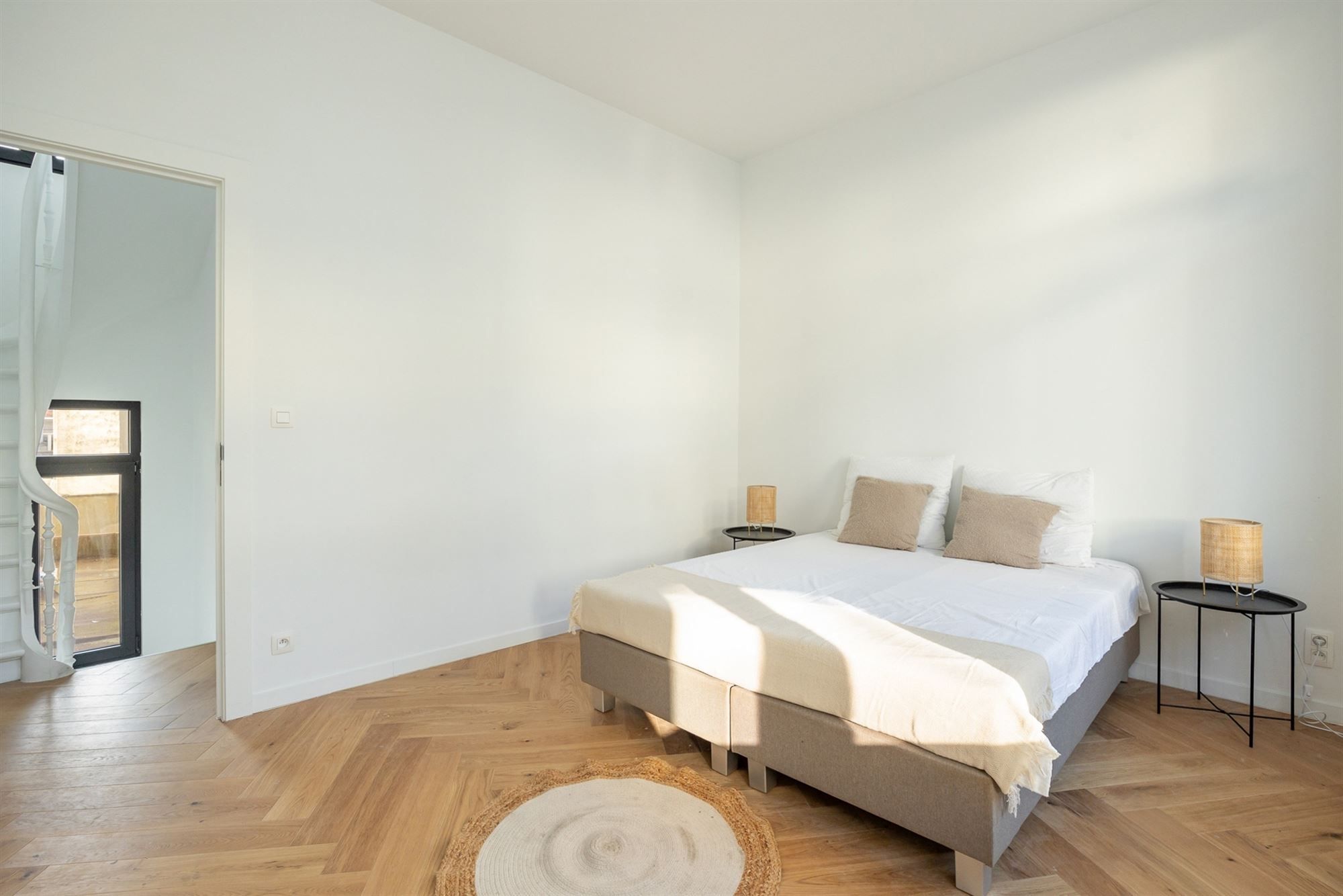 Prachtige gerenoveerde woning, ideaal ook als investering foto 14