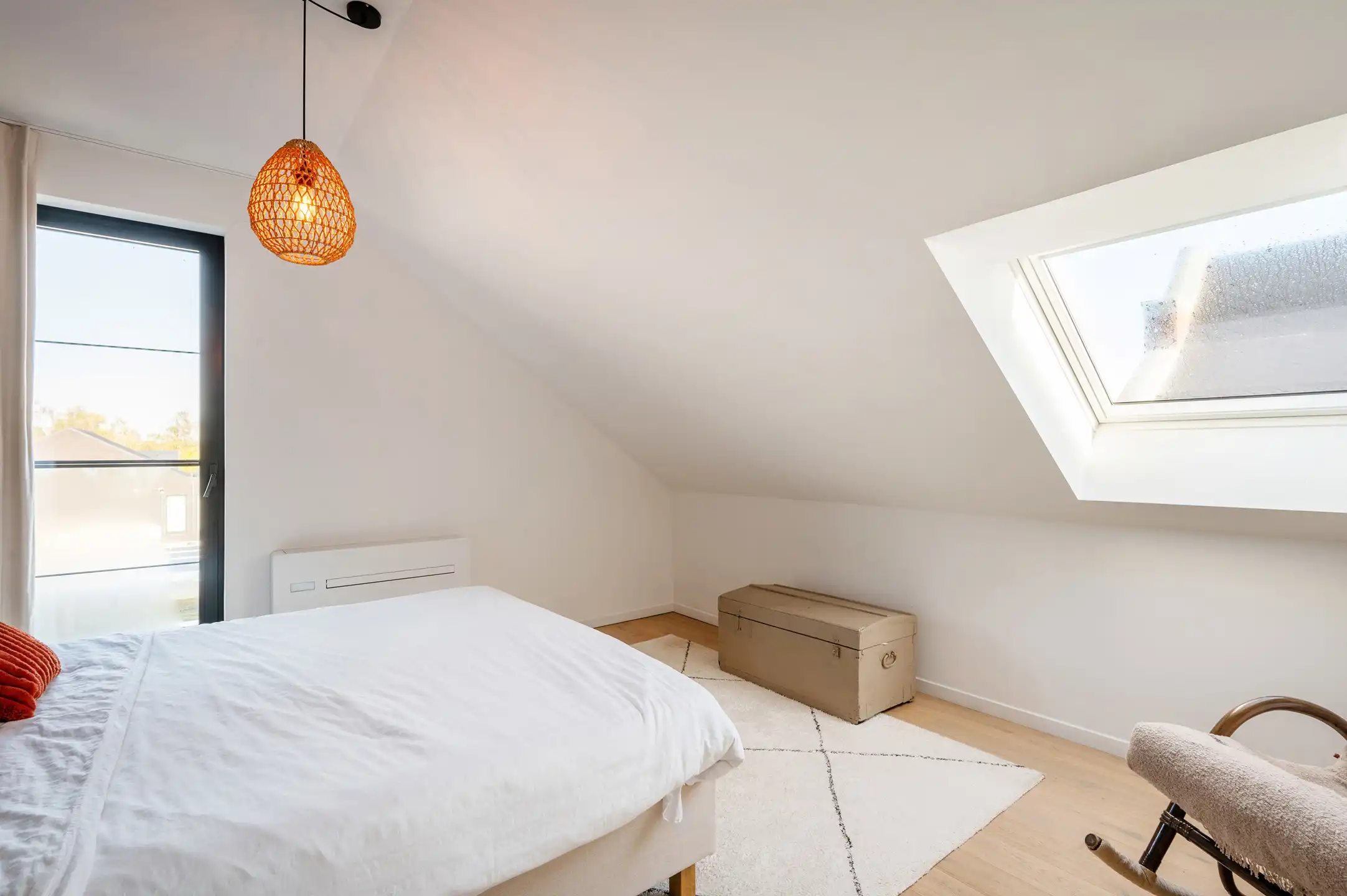 Modern en ruim appartement (2021) met 3 slaapkamers en zonneterras te Muizen. foto 10
