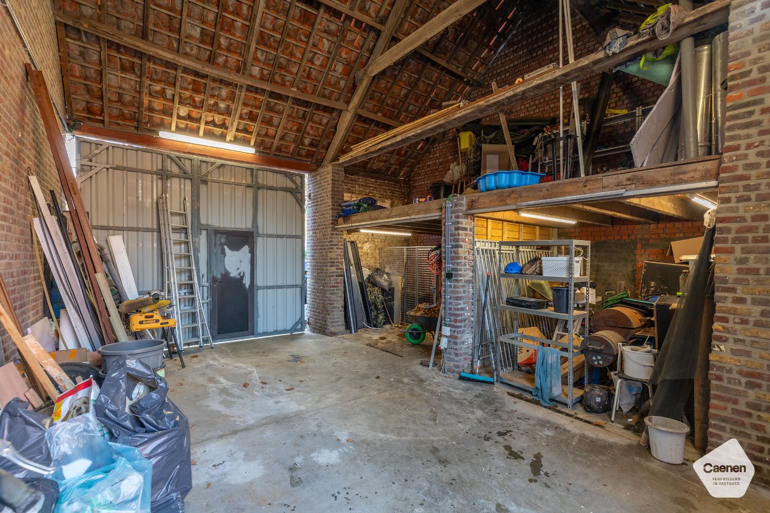 Vrijstaande loftwoning op een perceel van 620 m², 3 slaapkamers en een bijgebouw/schuur foto 20