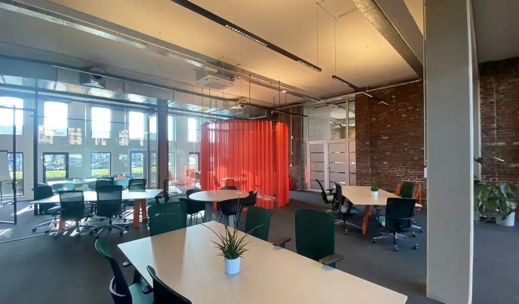 Recent ingerichte loftkantoren te koop in Kortrijk foto 14