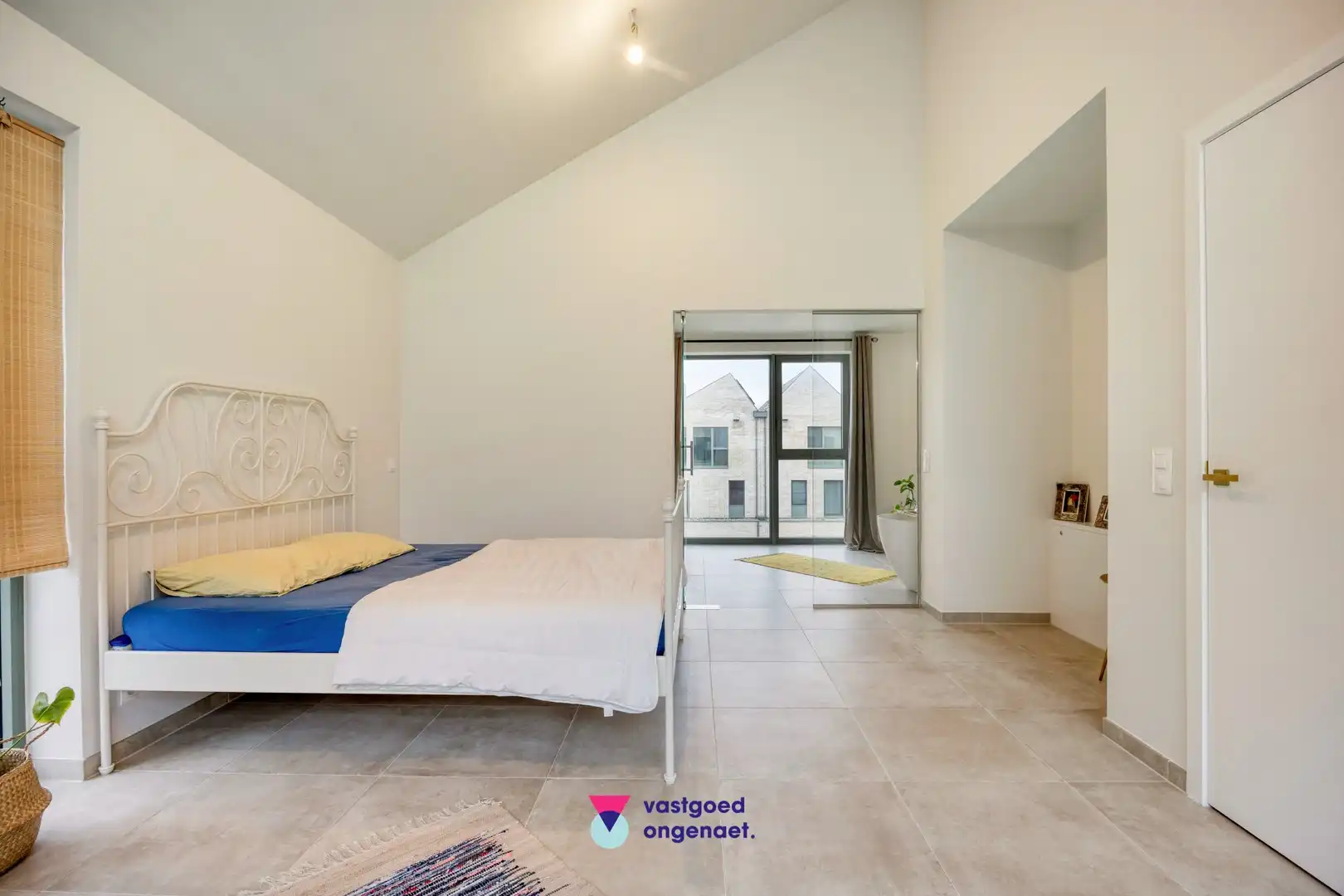 3 gevel woning Lieve Park foto 14