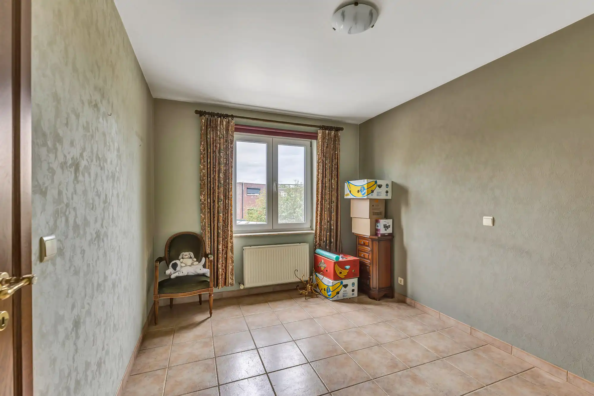Instapklaar appartement met ruime garage foto 12